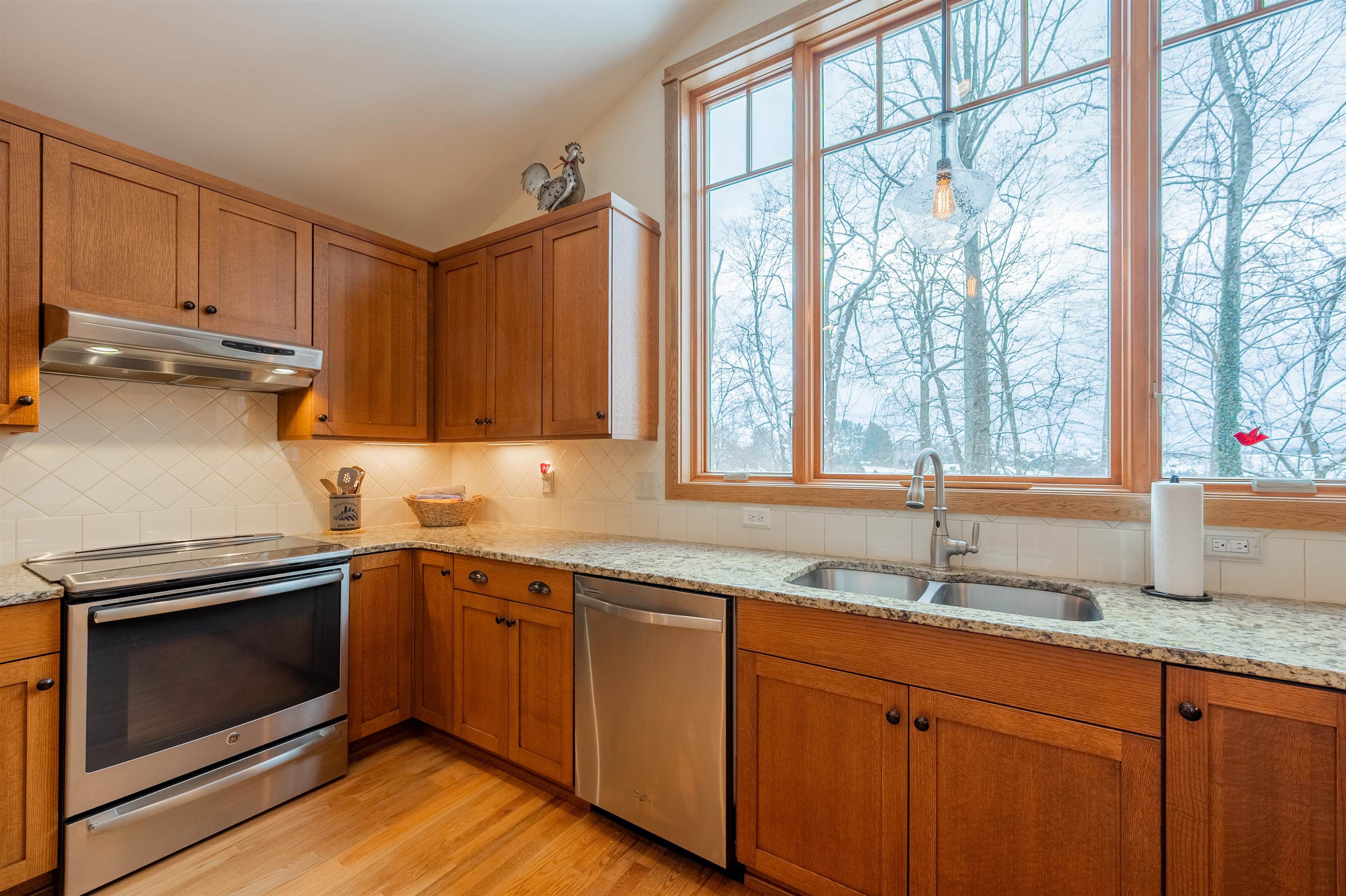 1105 DEERFIELD Drive