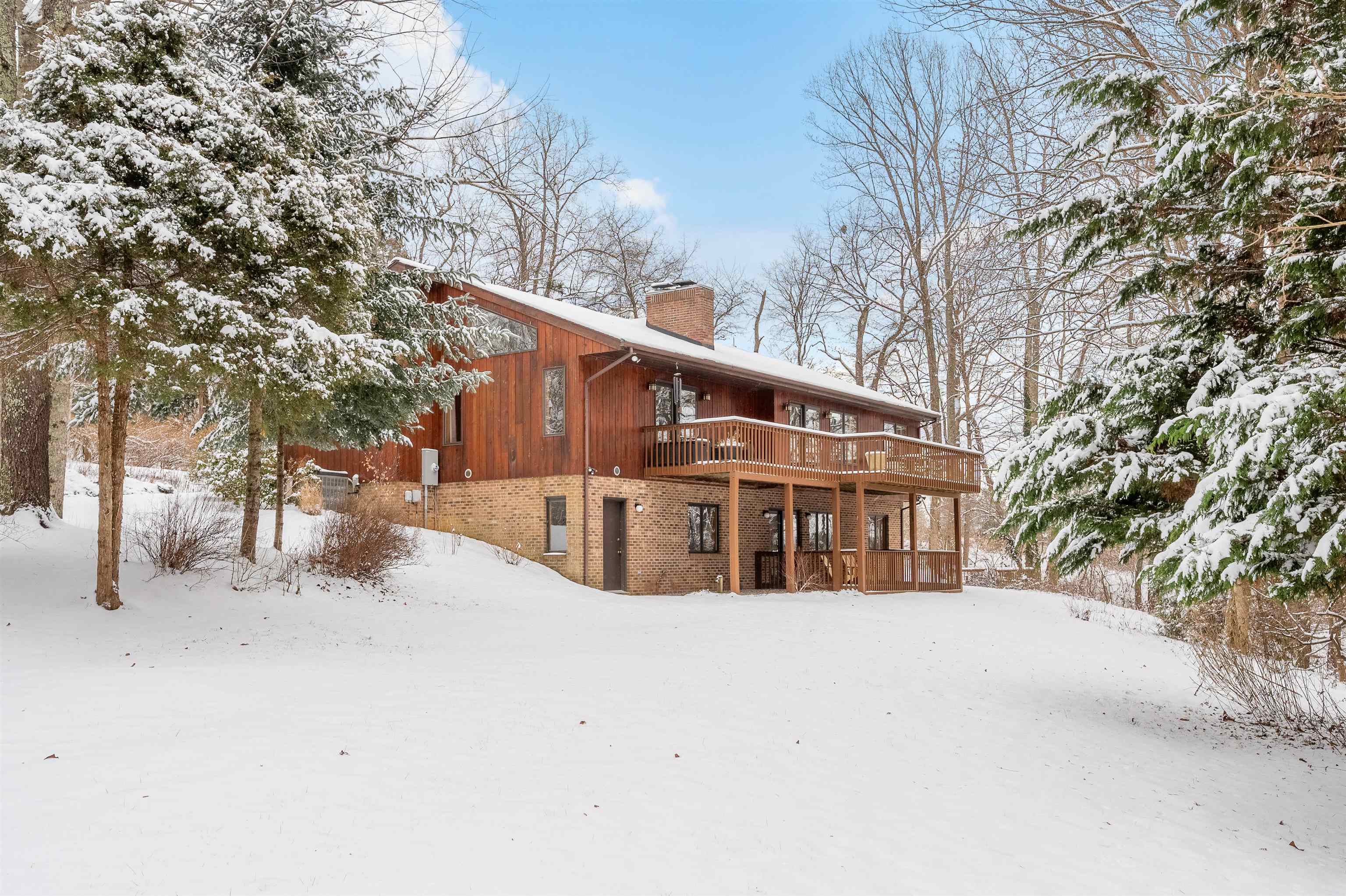 1105 DEERFIELD Drive