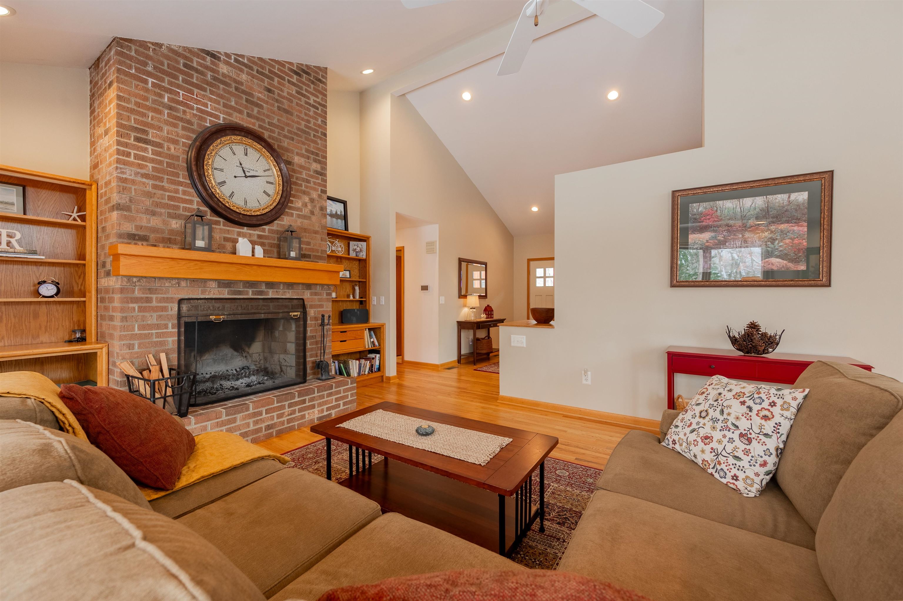 1105 DEERFIELD Drive