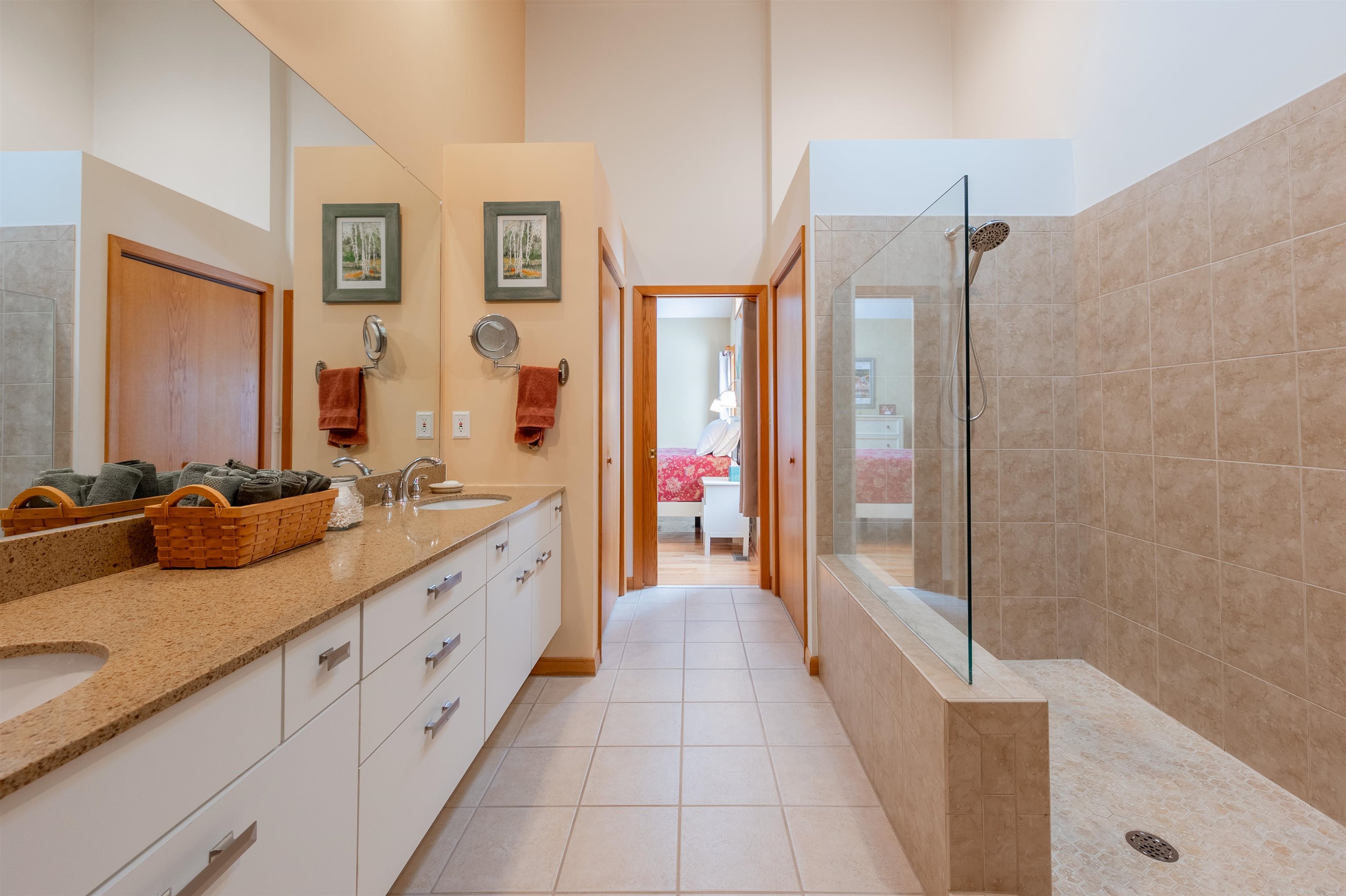 1105 DEERFIELD Drive