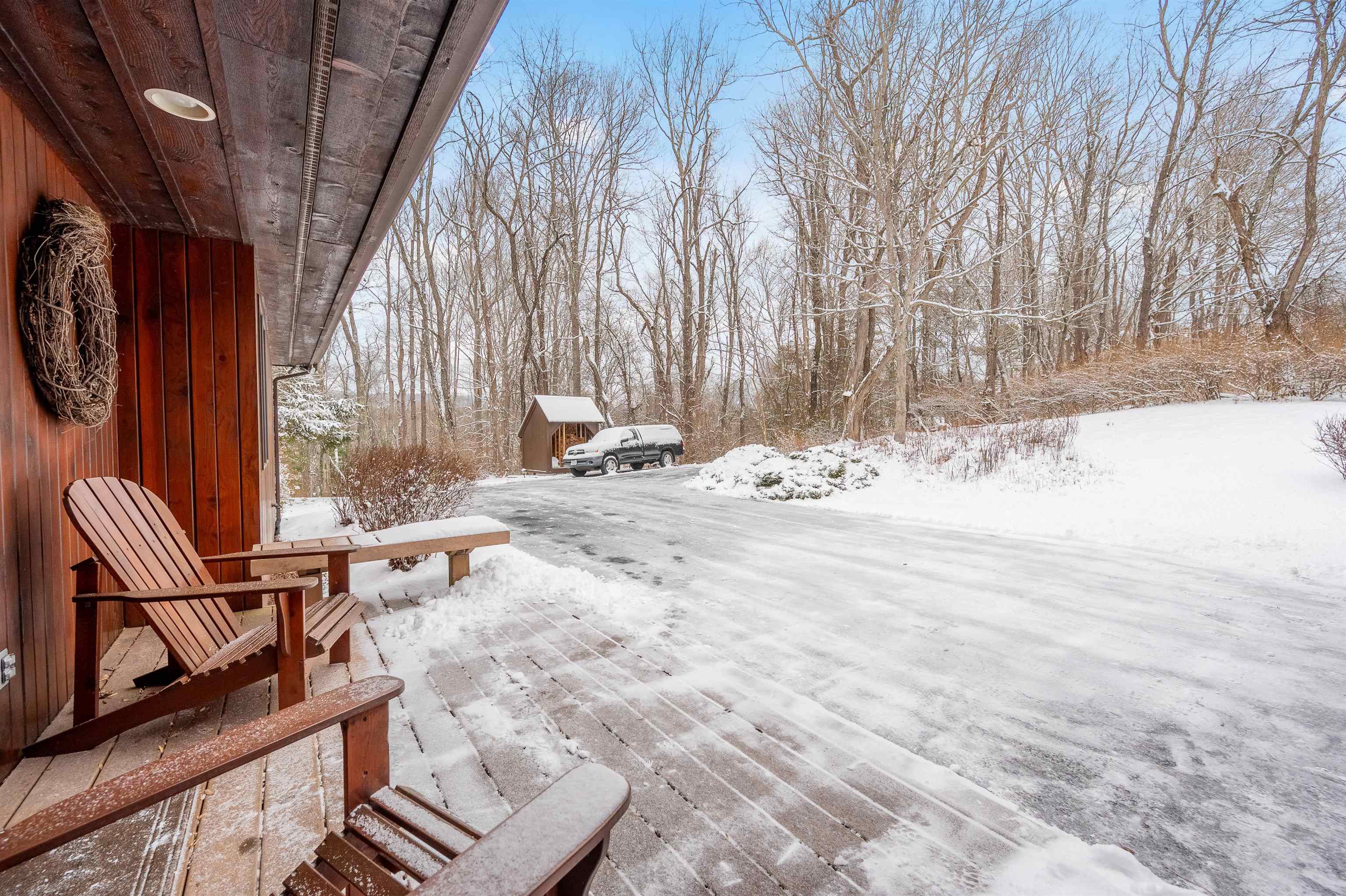 1105 DEERFIELD Drive