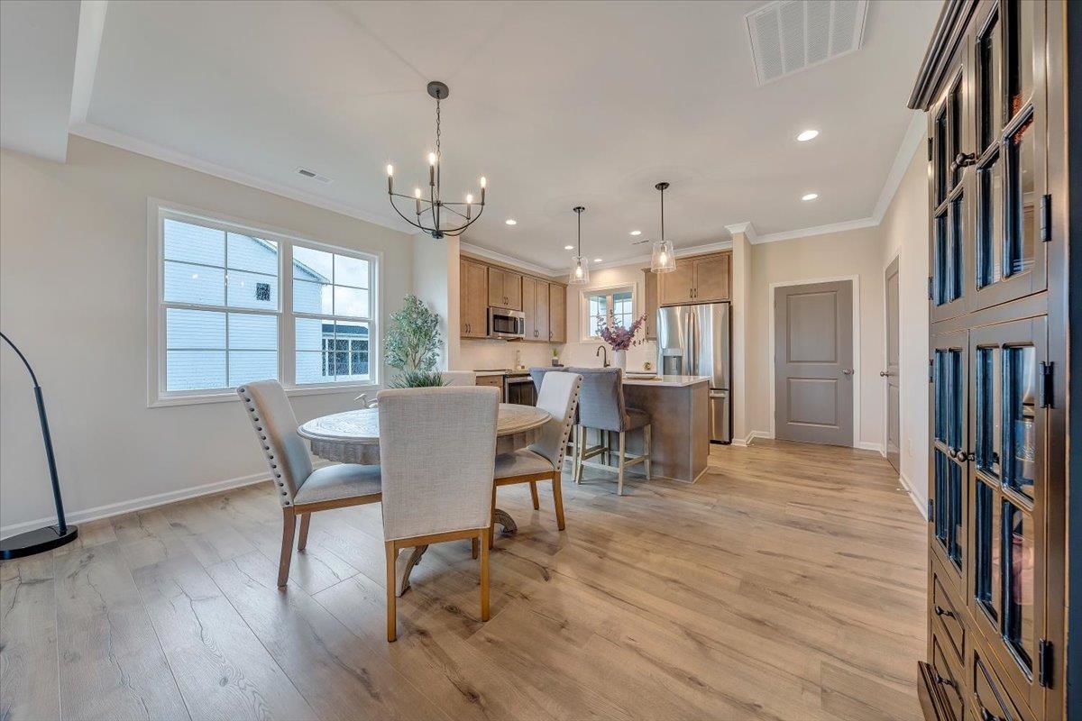 2033 Kyles Way