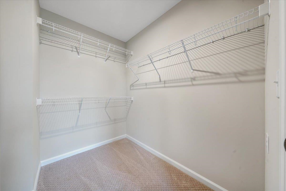 2033 Kyles Way