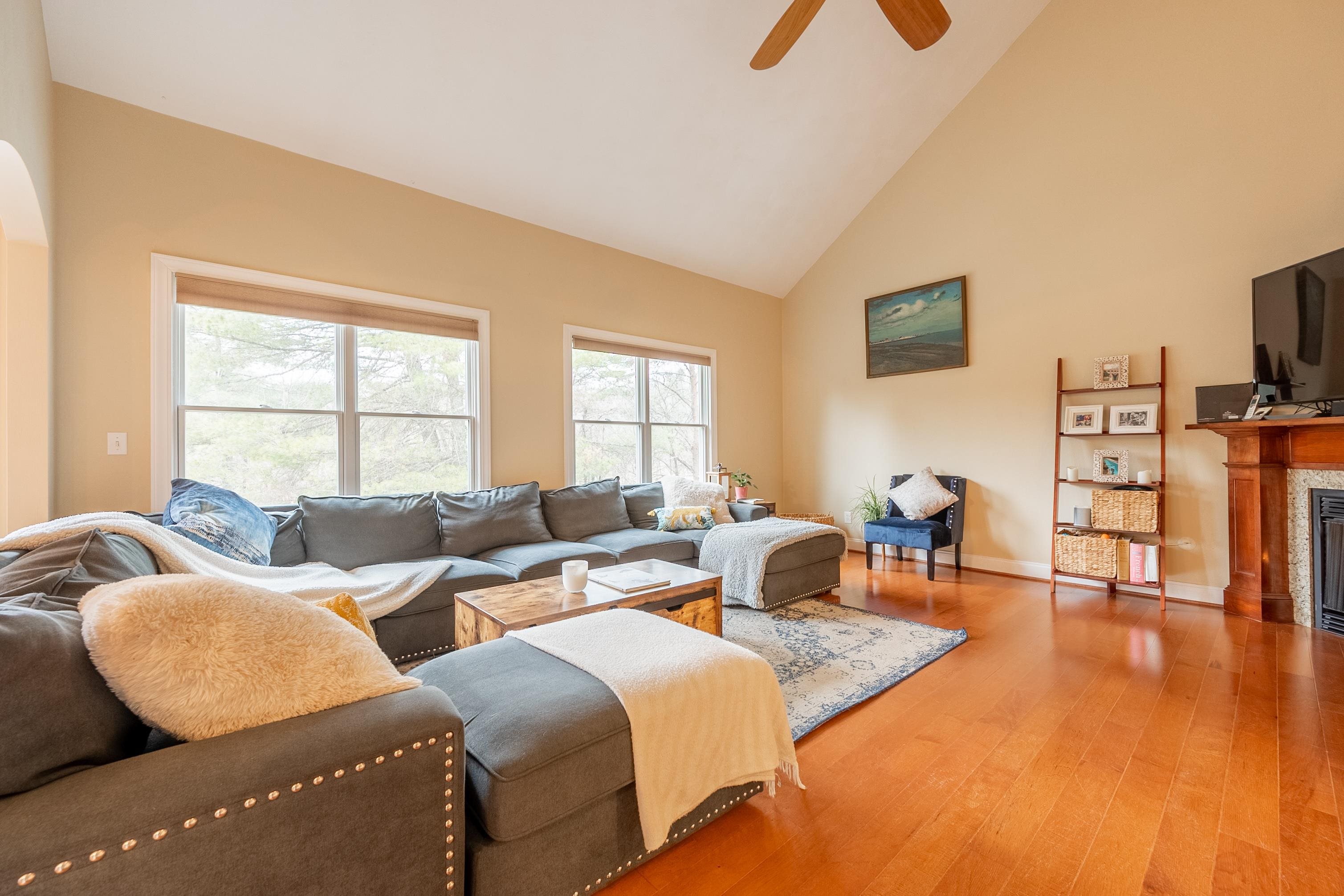 212 BISHOP Road