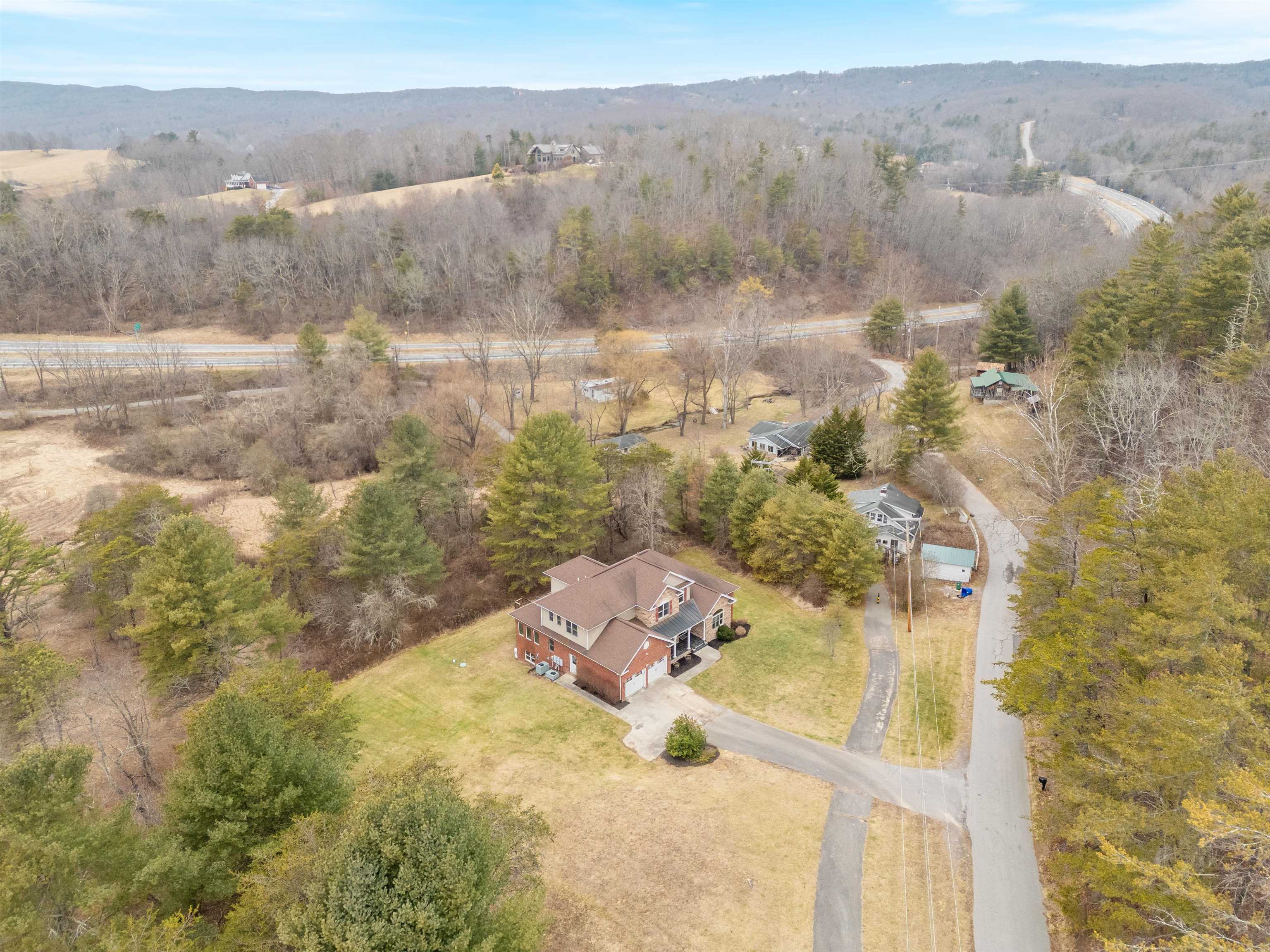 212 BISHOP Road