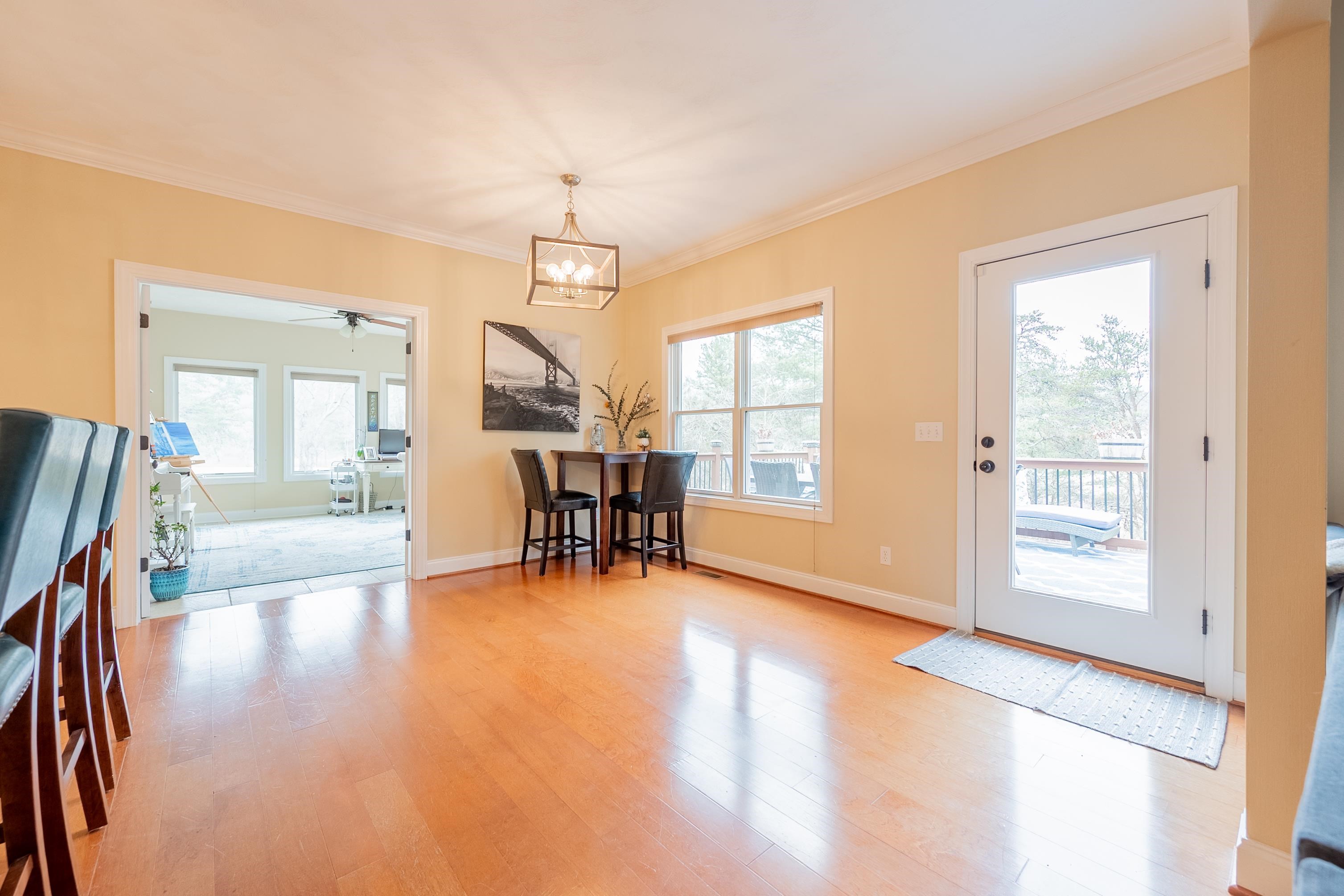 212 BISHOP Road