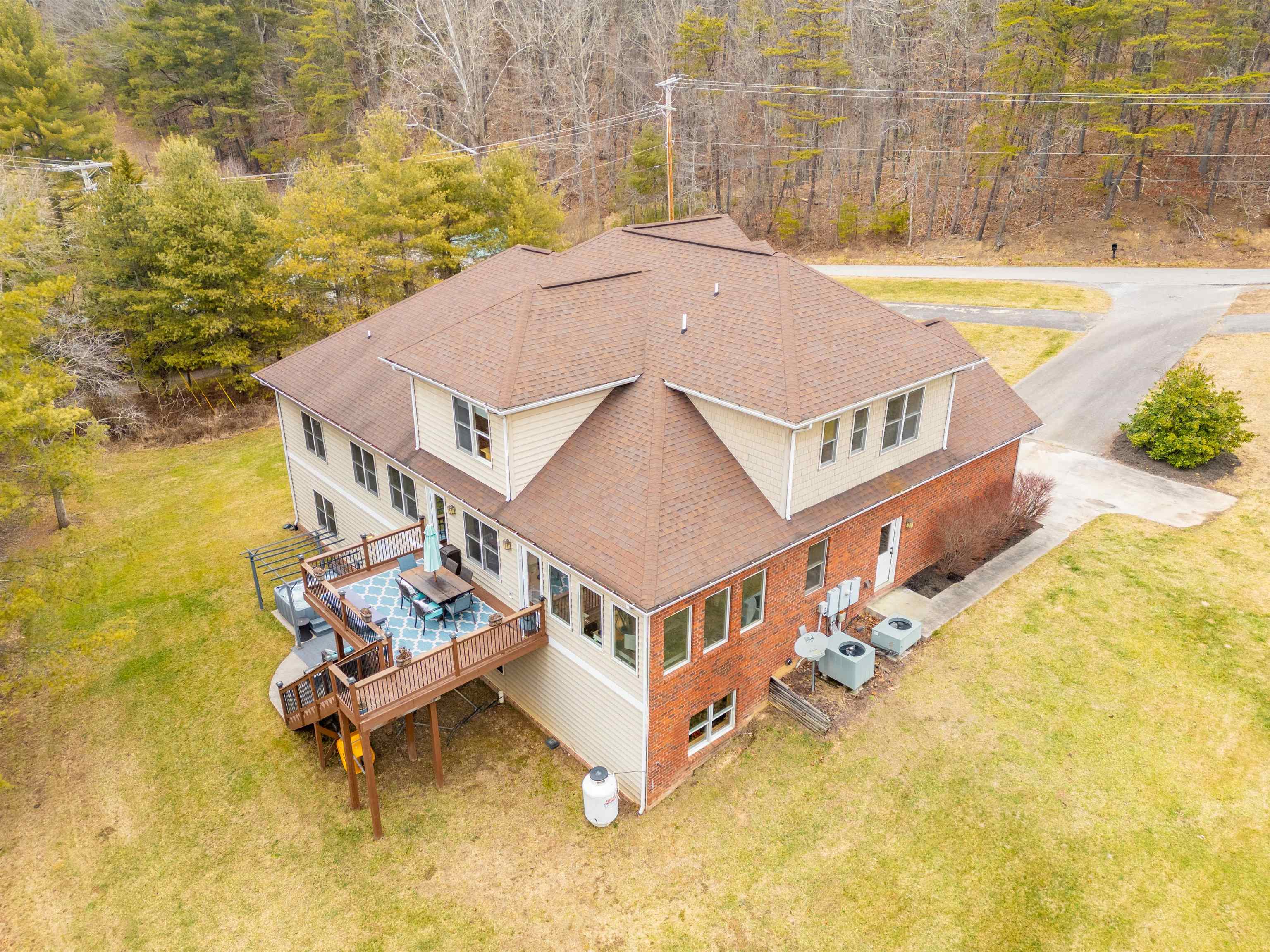 212 BISHOP Road