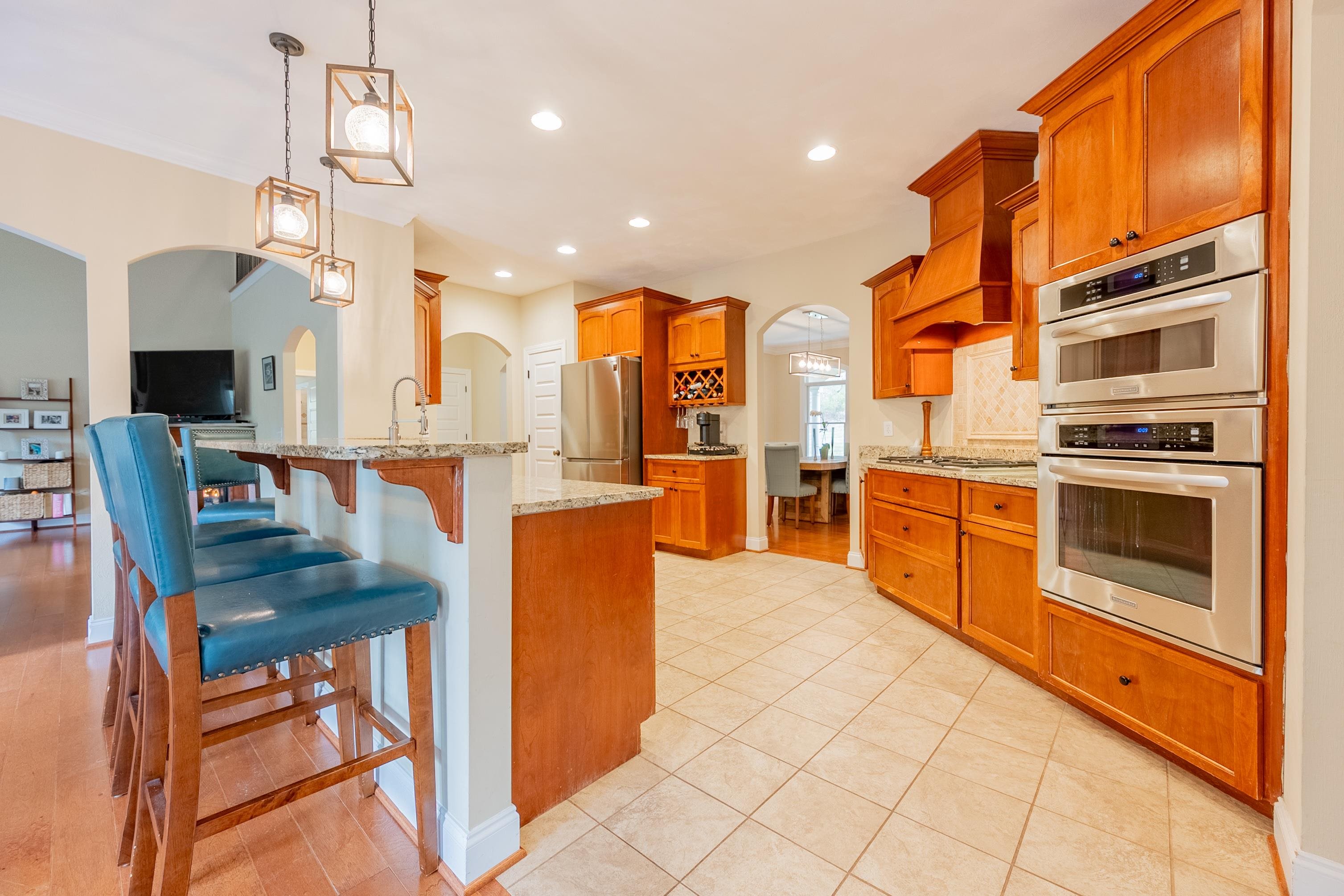 212 BISHOP Road