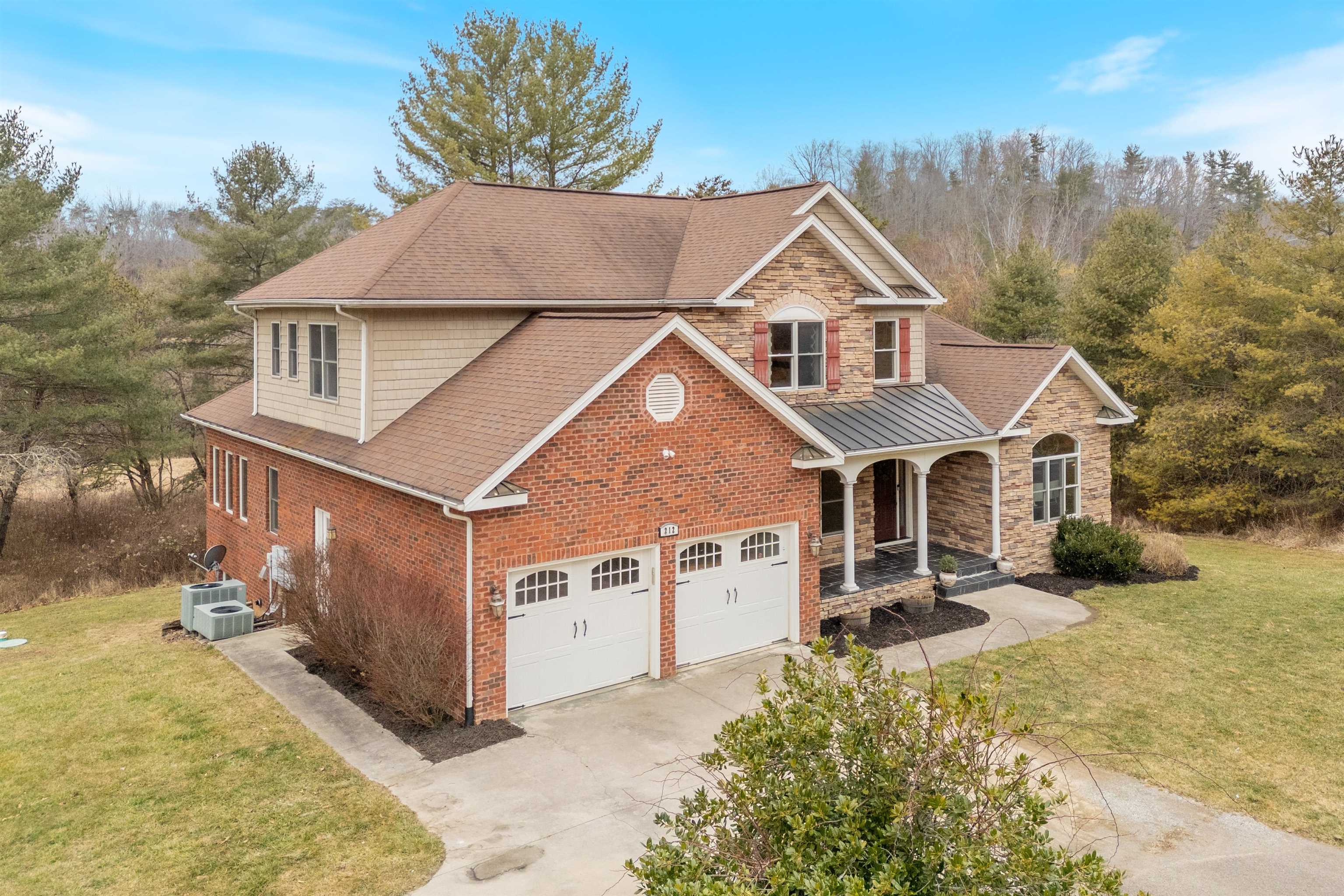 212 BISHOP Road
