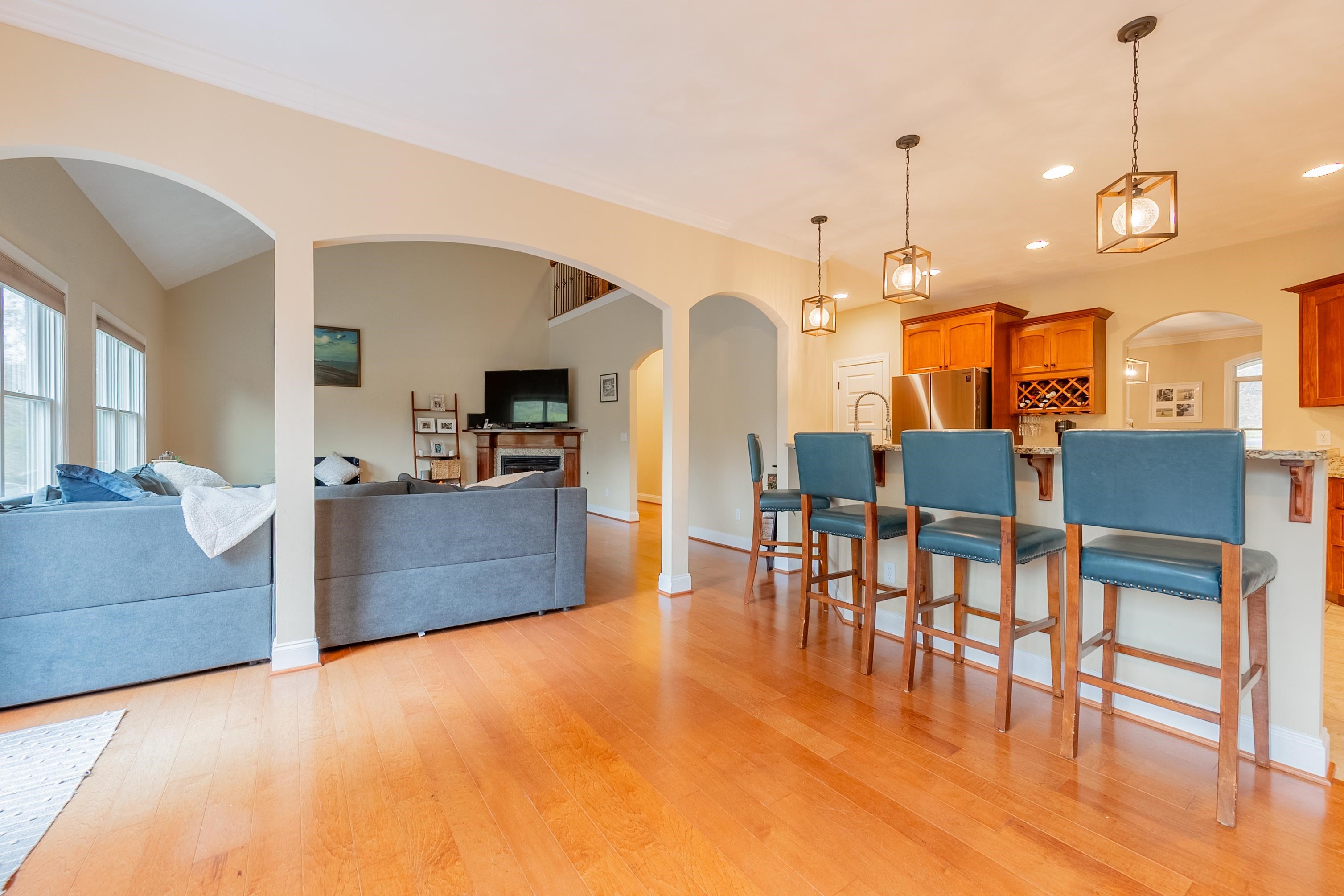 212 BISHOP Road