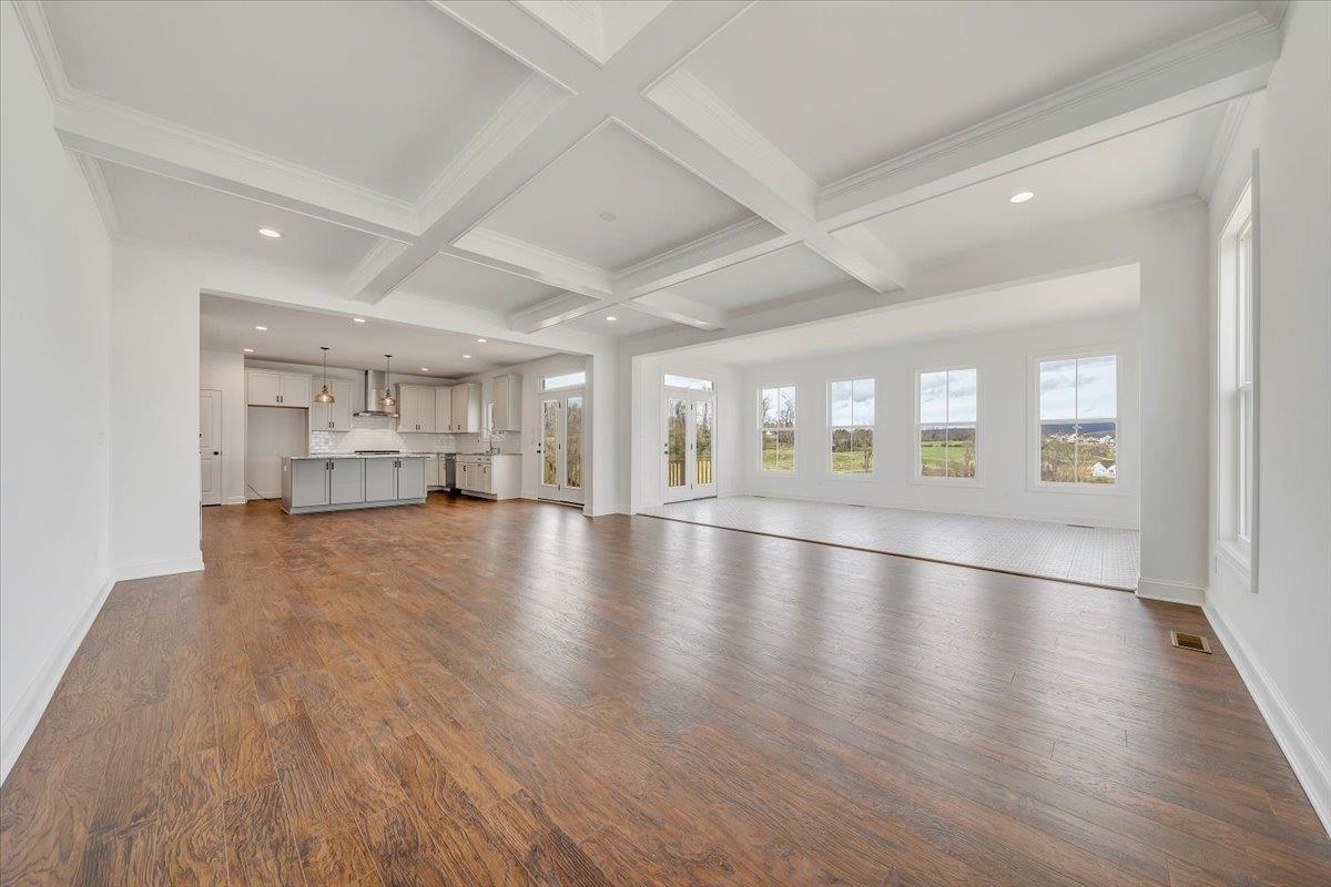 3015 Natalies Way