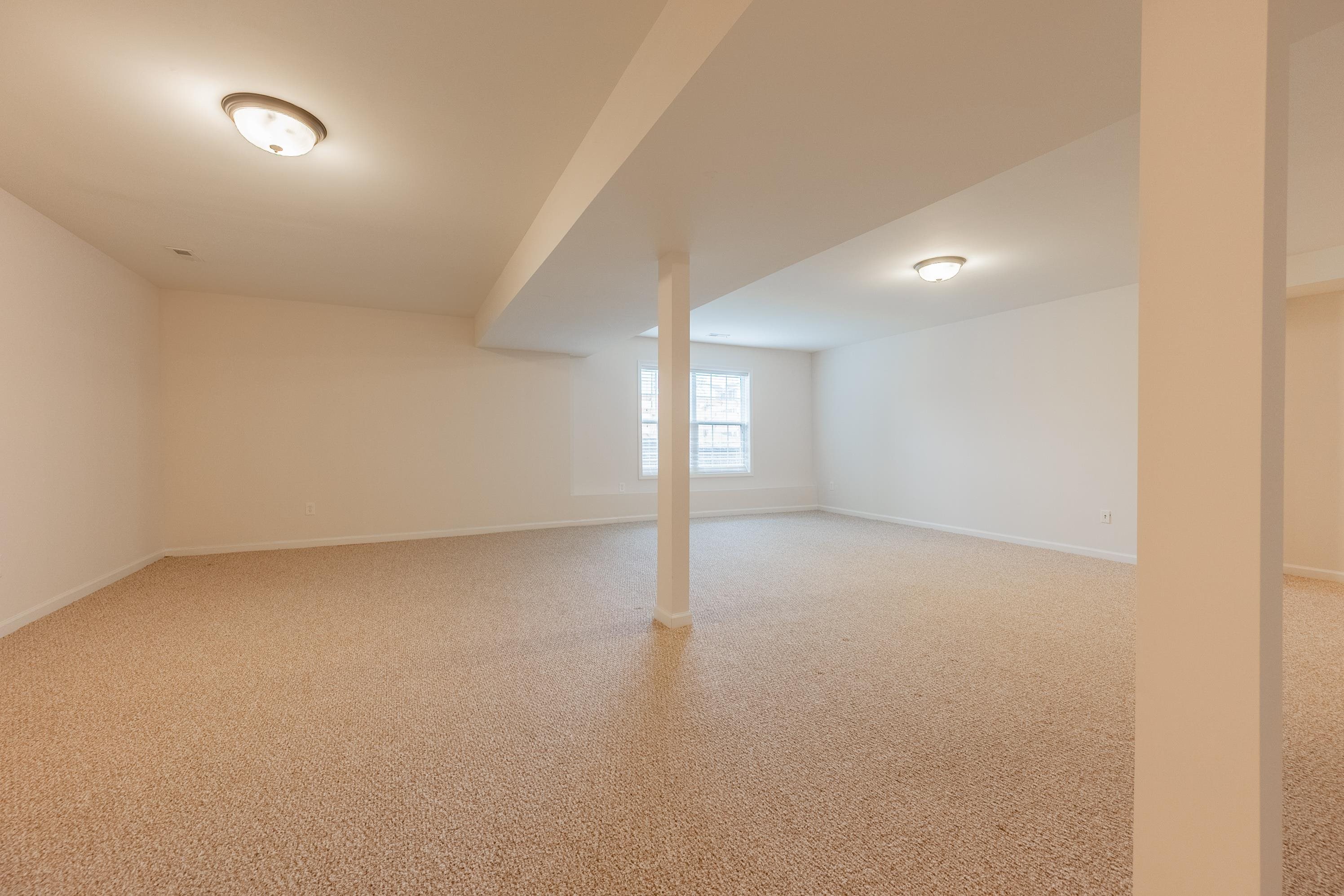 185 WINDSOR Drive