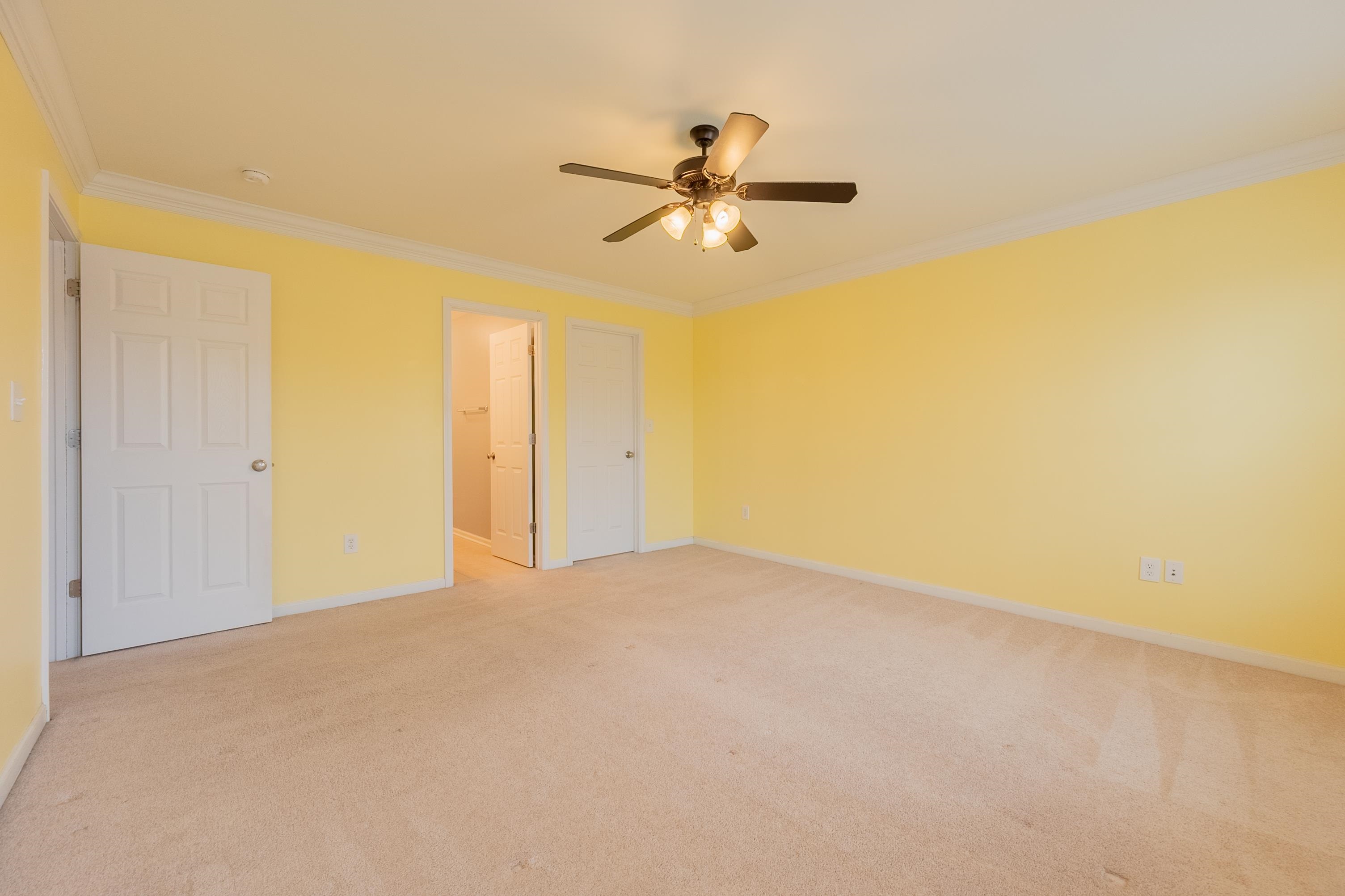 185 WINDSOR Drive