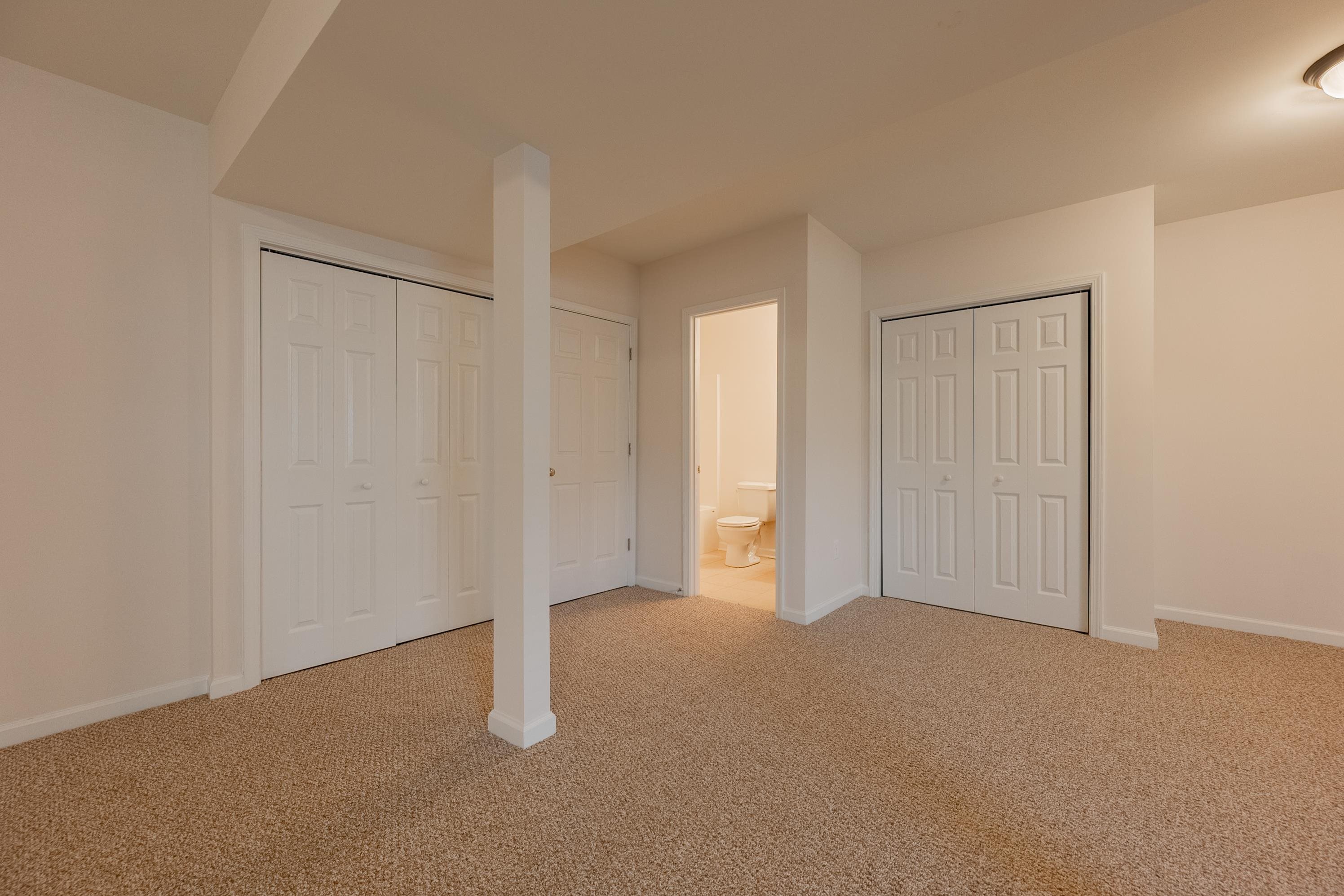 185 WINDSOR Drive