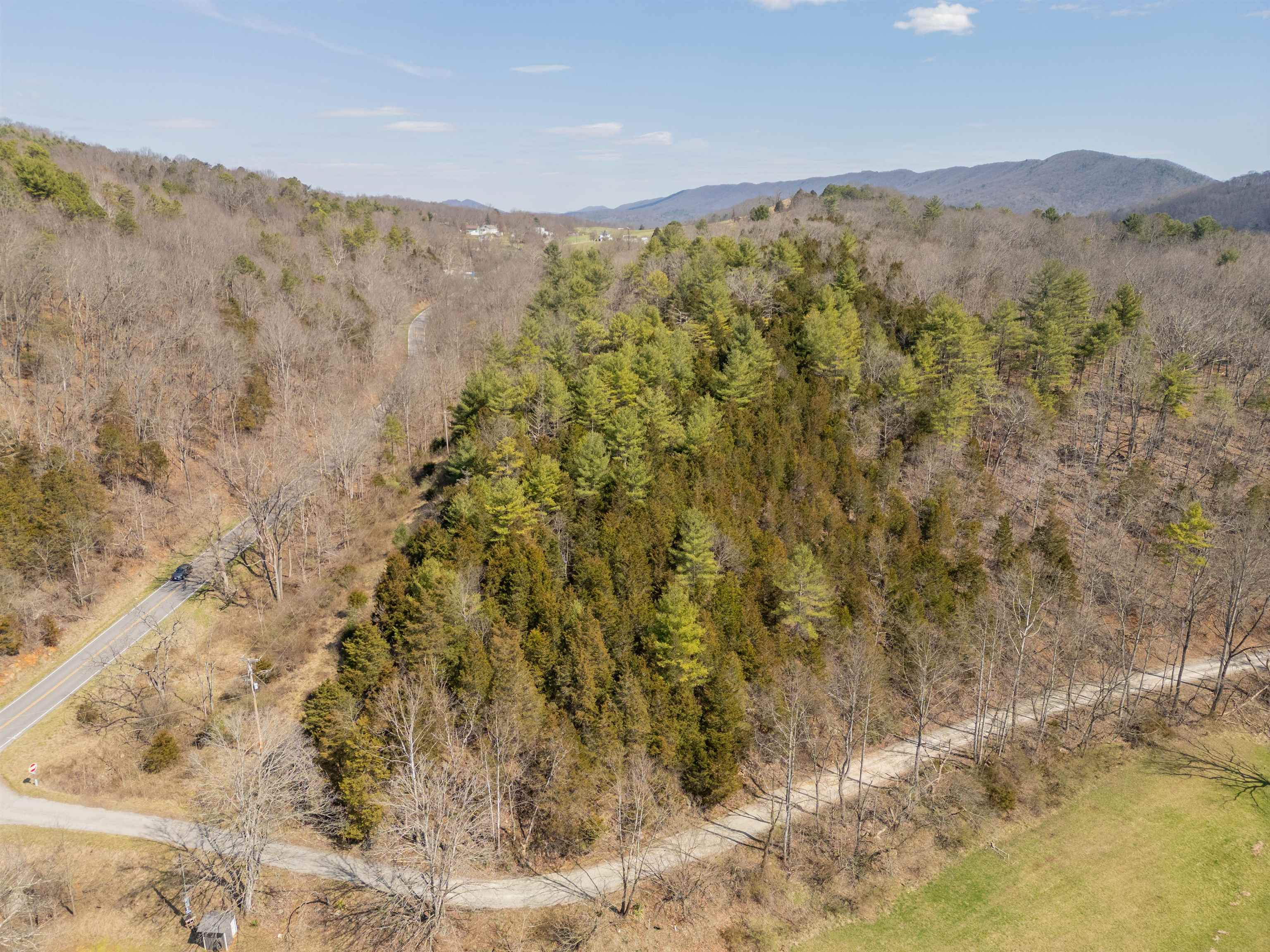 TBD WALKERS CREEK VLY Road