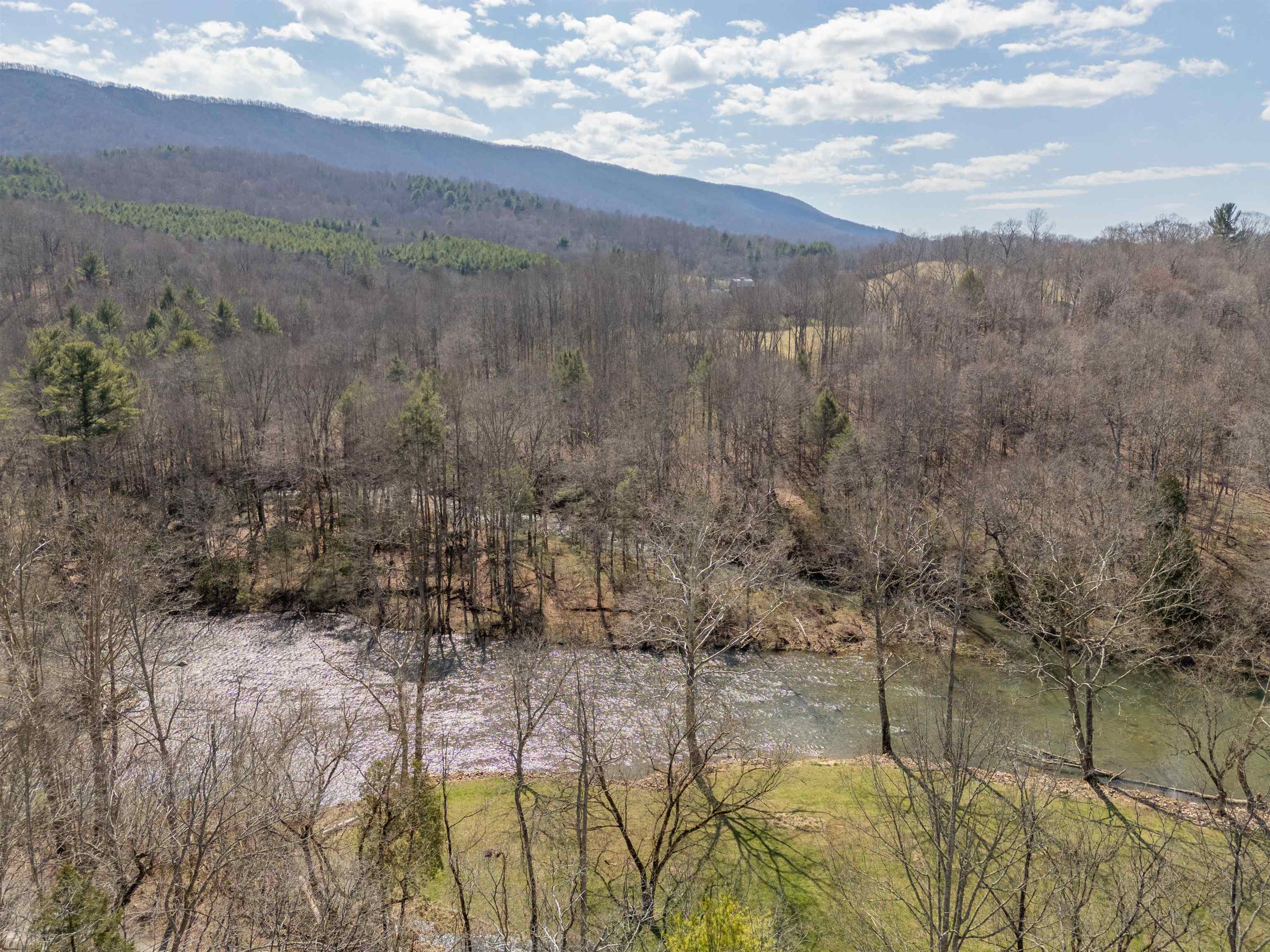 TBD WALKERS CREEK VLY Road