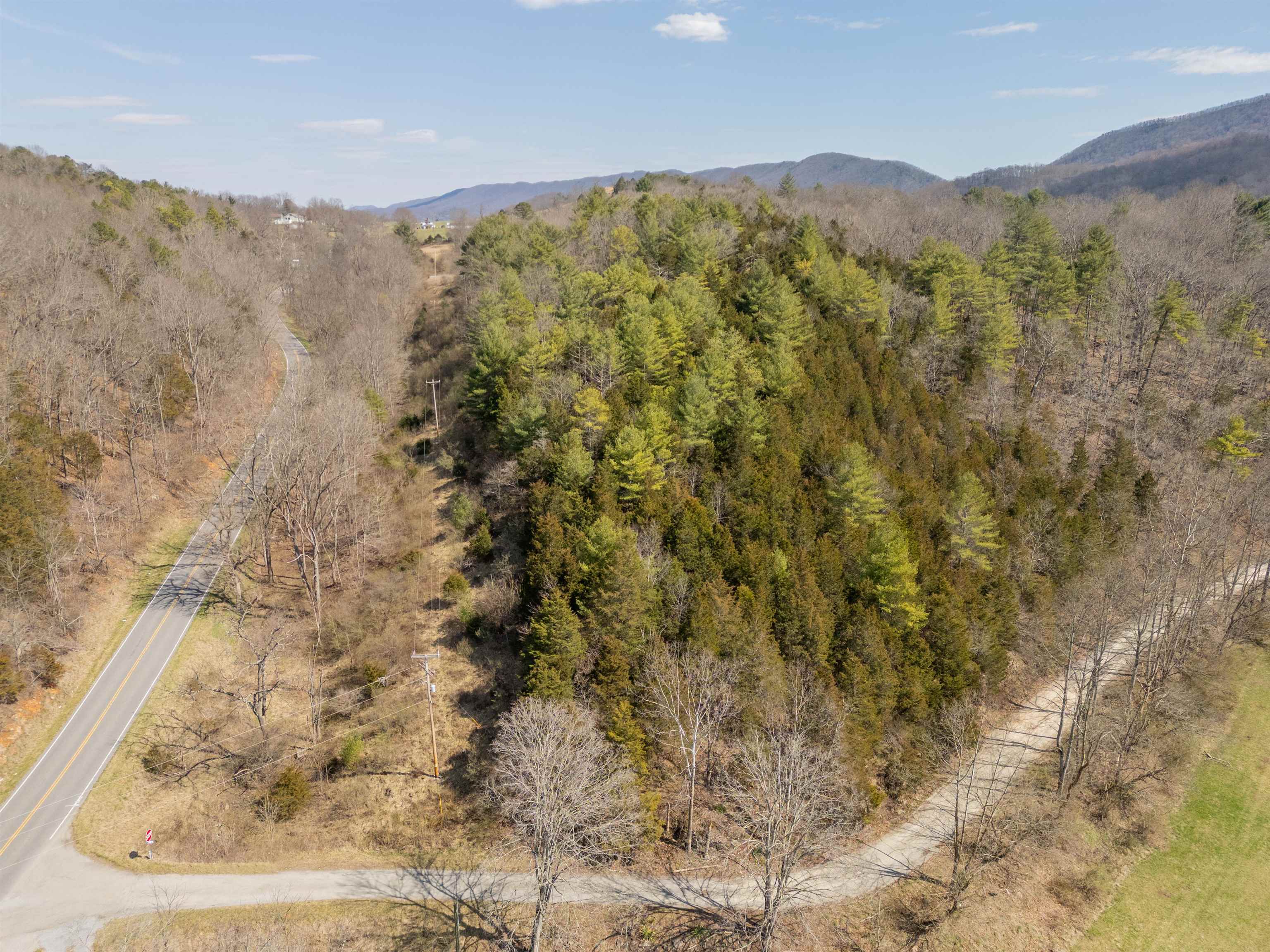 TBD WALKERS CREEK VLY Road