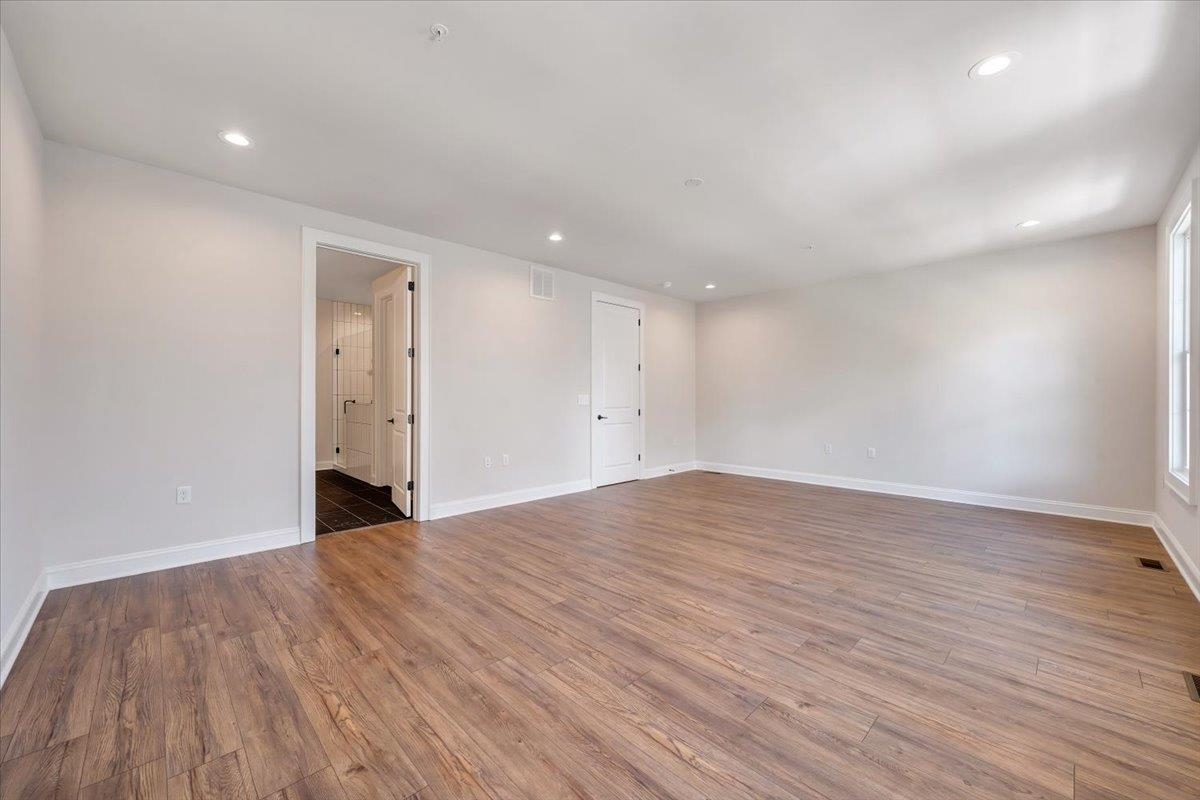 343 Eheart Street