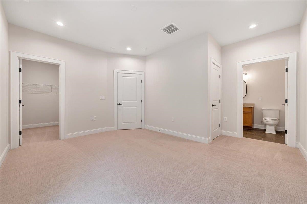 343 Eheart Street