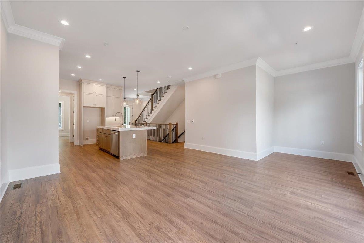 343 Eheart Street