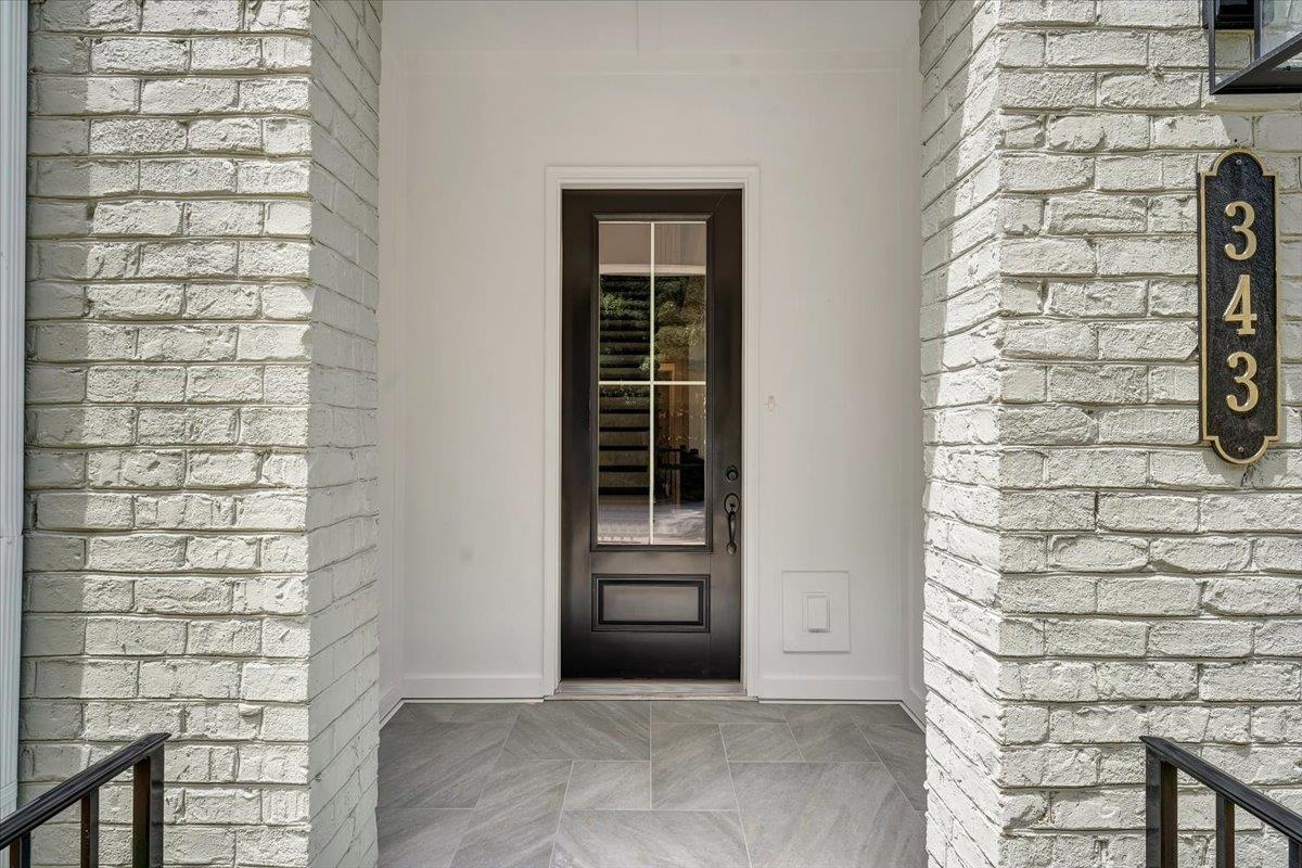 343 Eheart Street