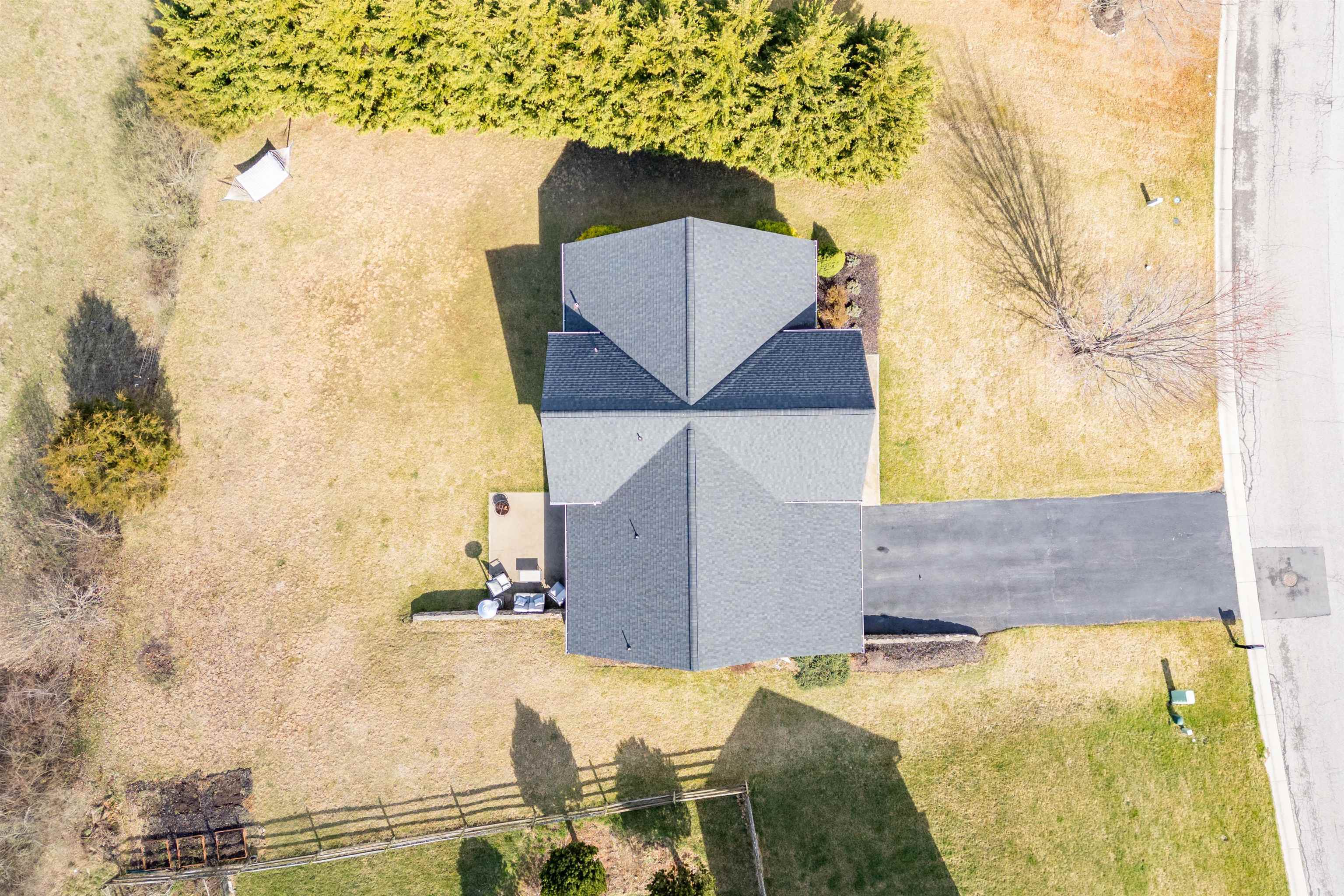 435 WINDSOR Drive