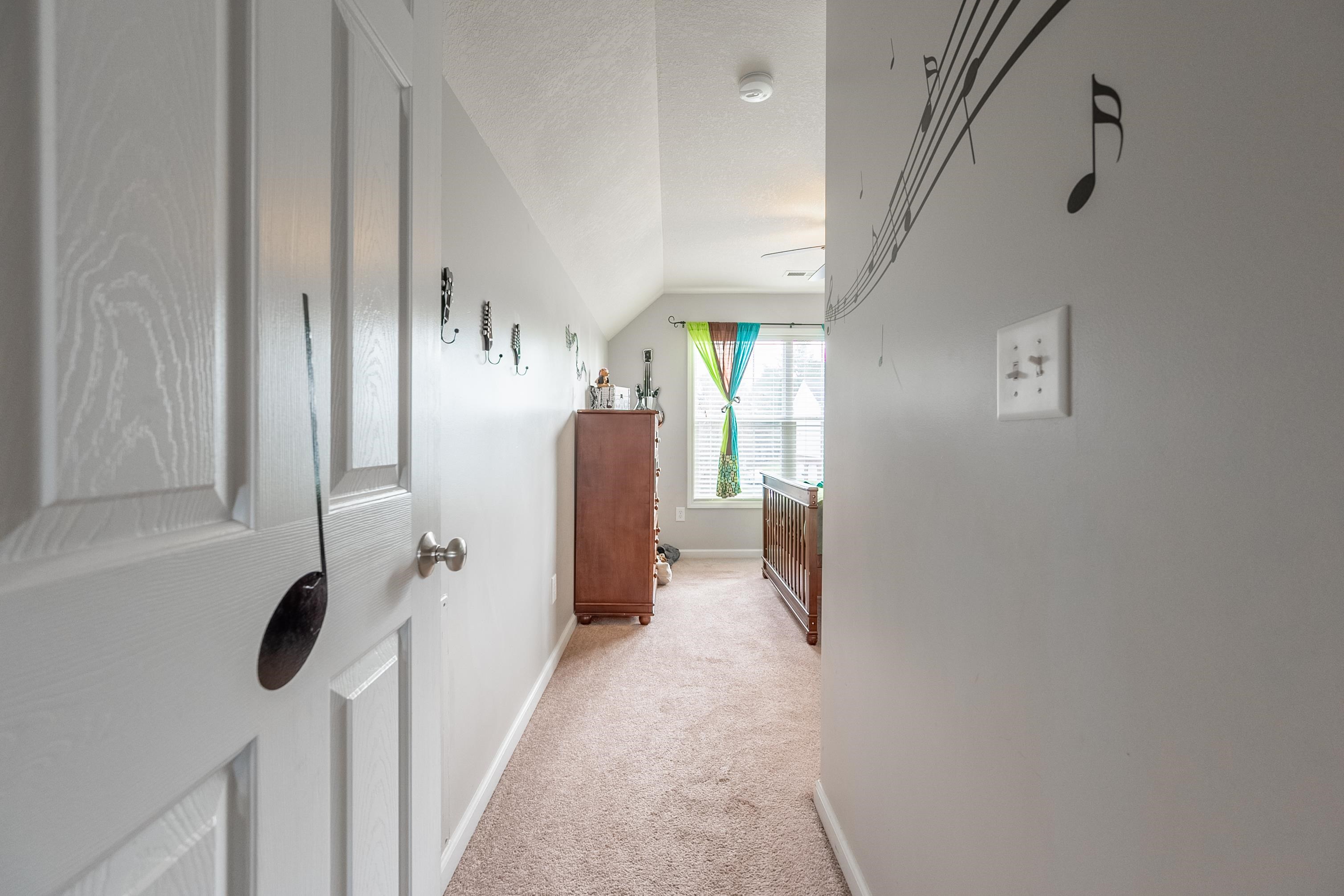 435 WINDSOR Drive