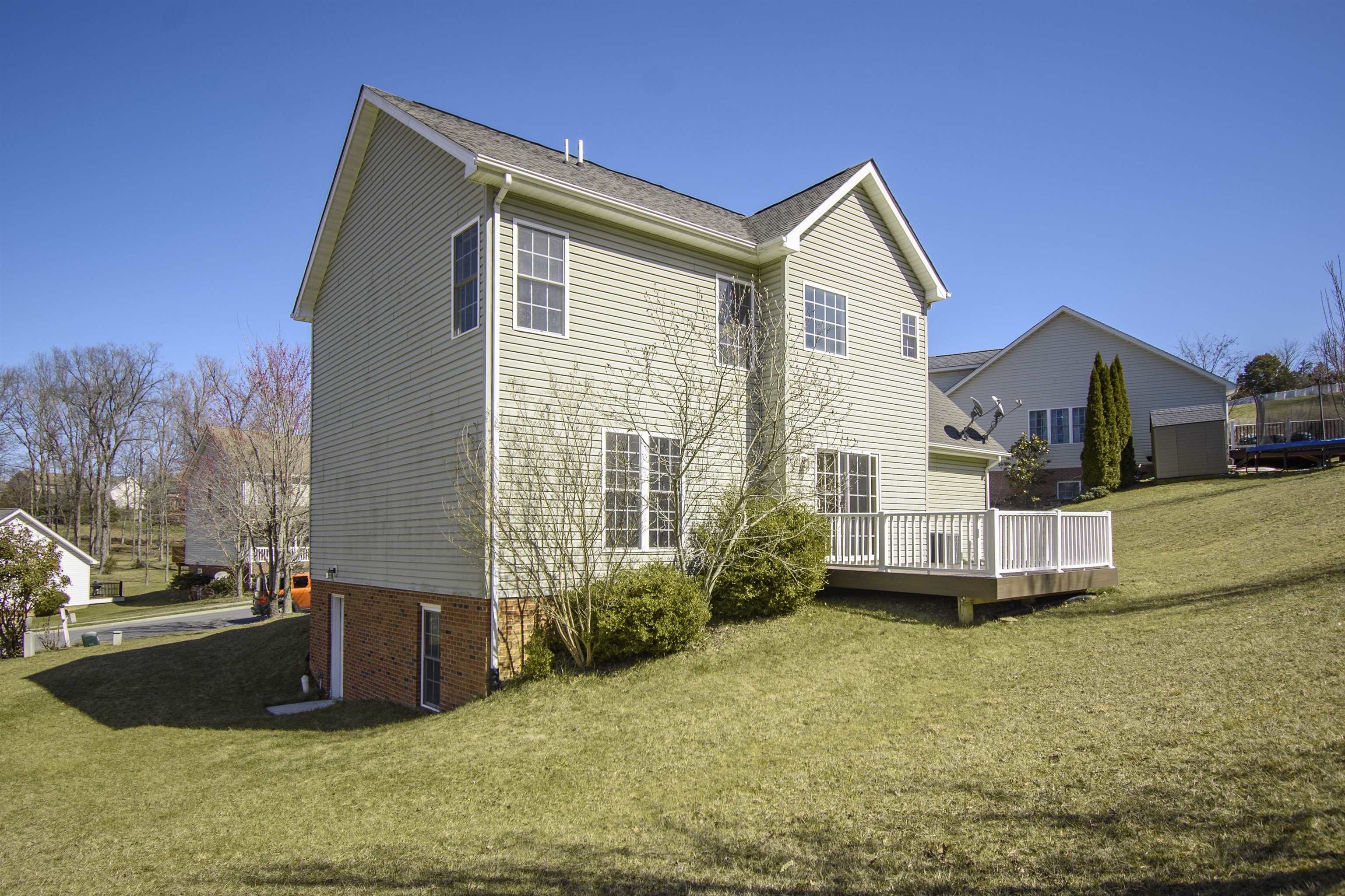 208 Mountain Breeze Drive