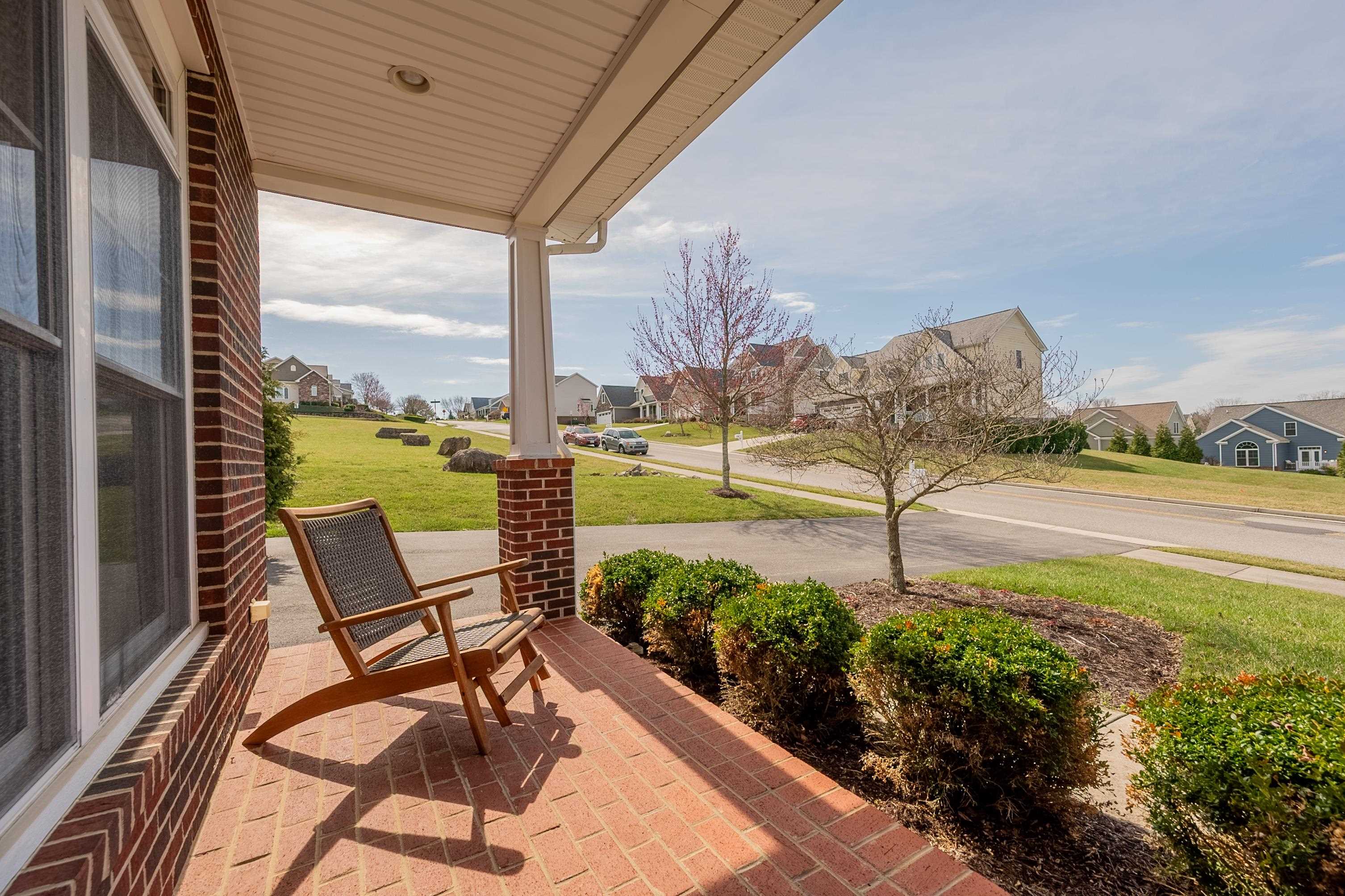 421 WILLARD Drive