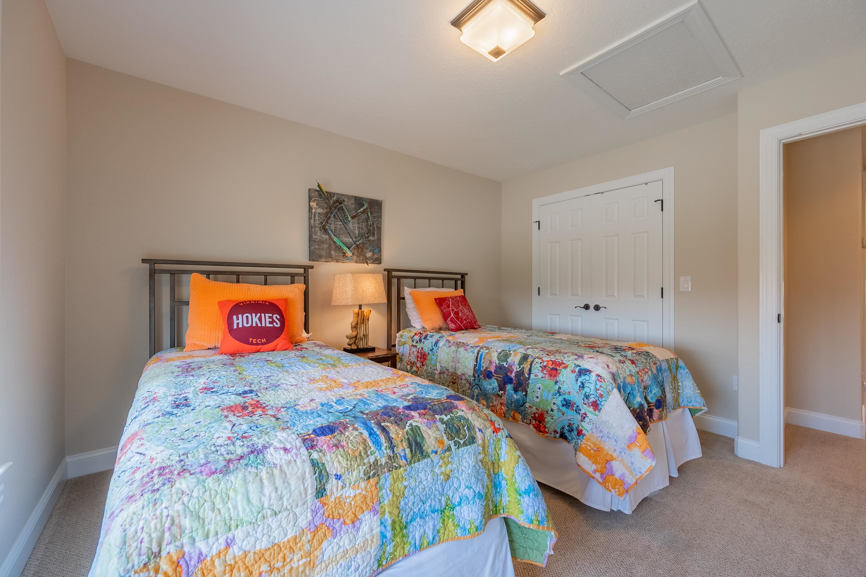 421 WILLARD Drive