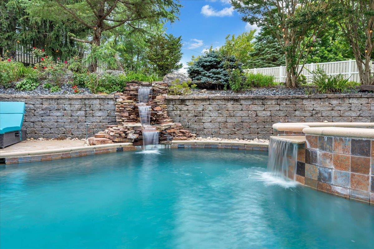 1205 Cedar Orchard Drive