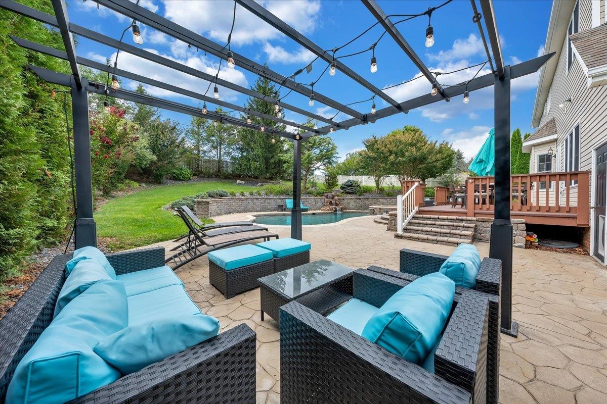 1205 Cedar Orchard Drive