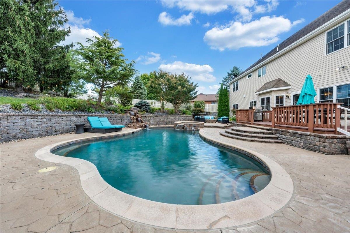 1205 Cedar Orchard Drive