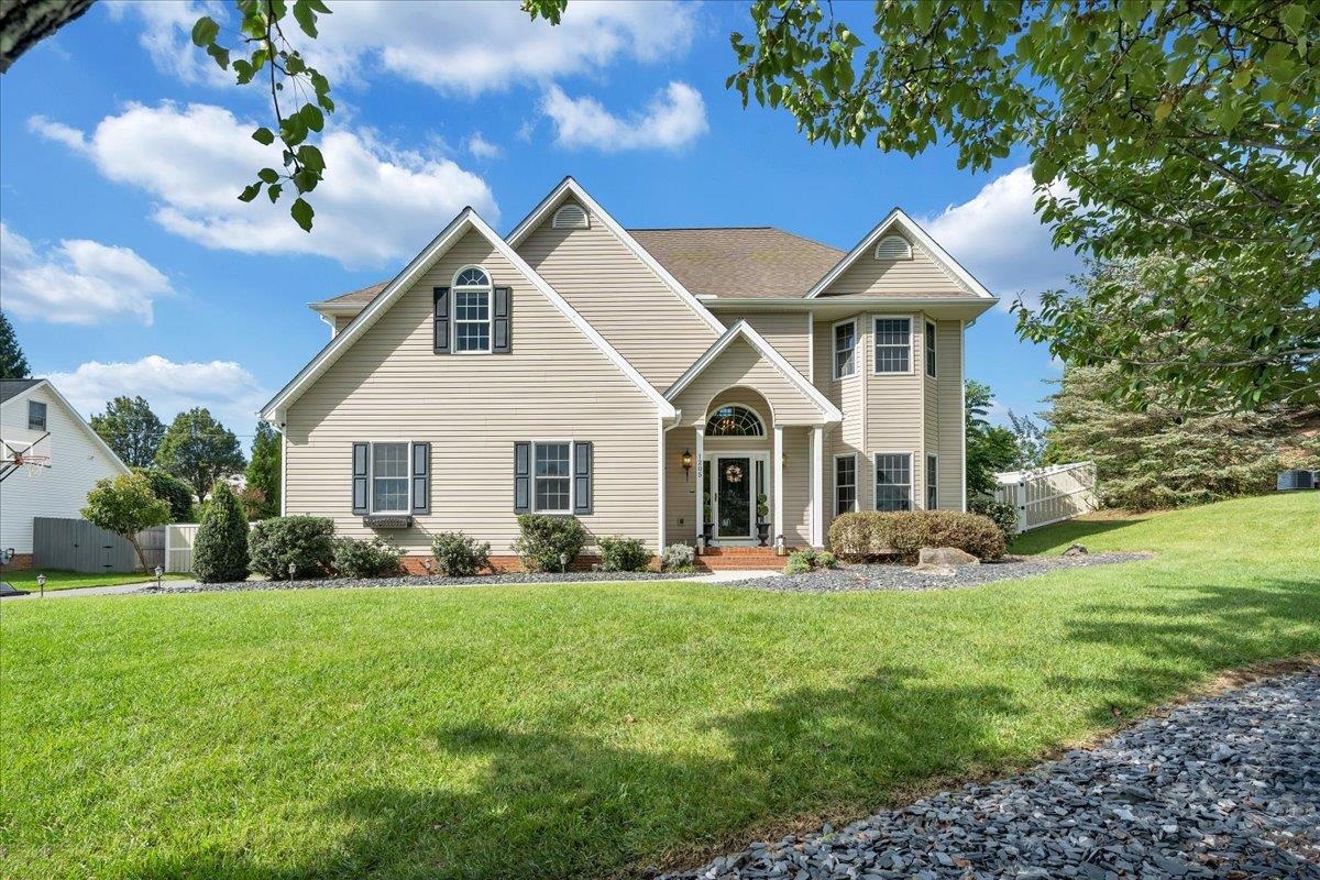 1205 Cedar Orchard Drive