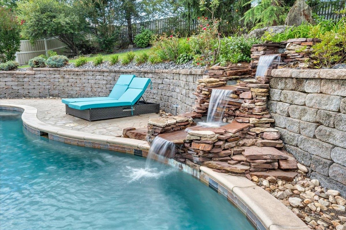 1205 Cedar Orchard Drive