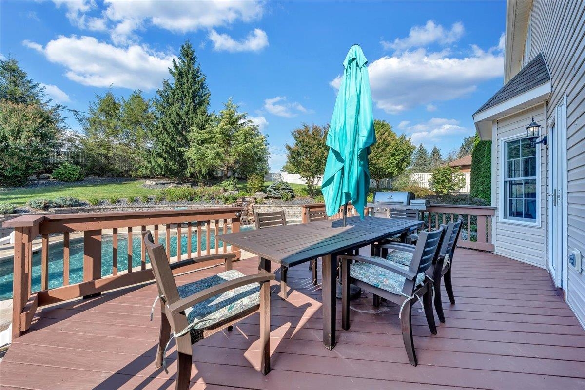 1205 Cedar Orchard Drive