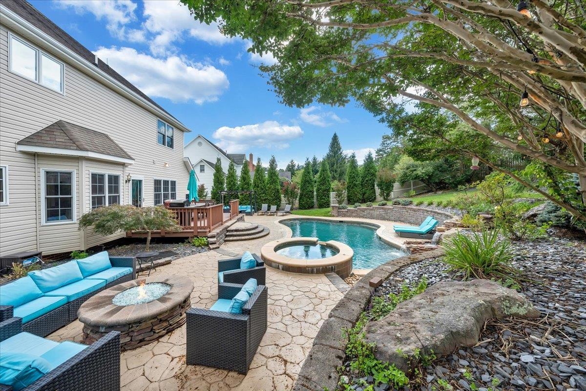 1205 Cedar Orchard Drive