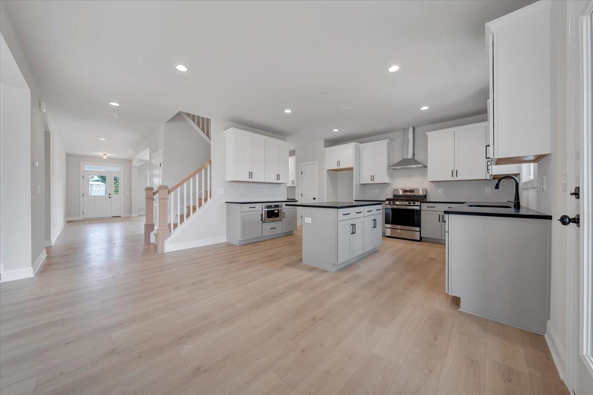 974 Round Meadow Drive