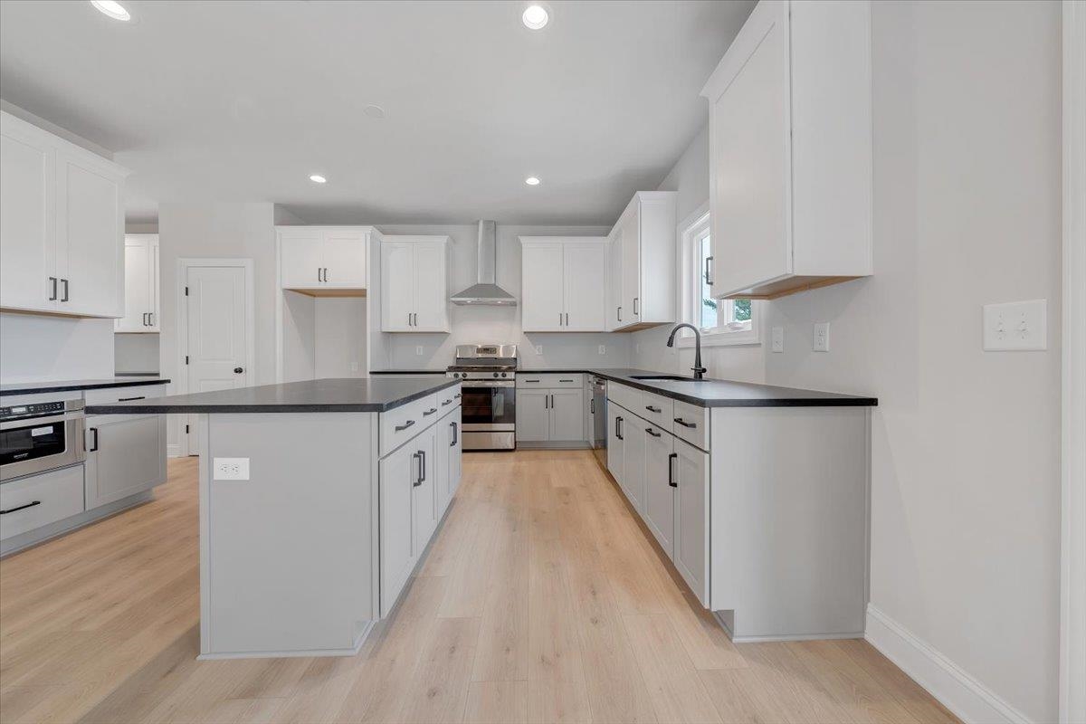 974 Round Meadow Drive