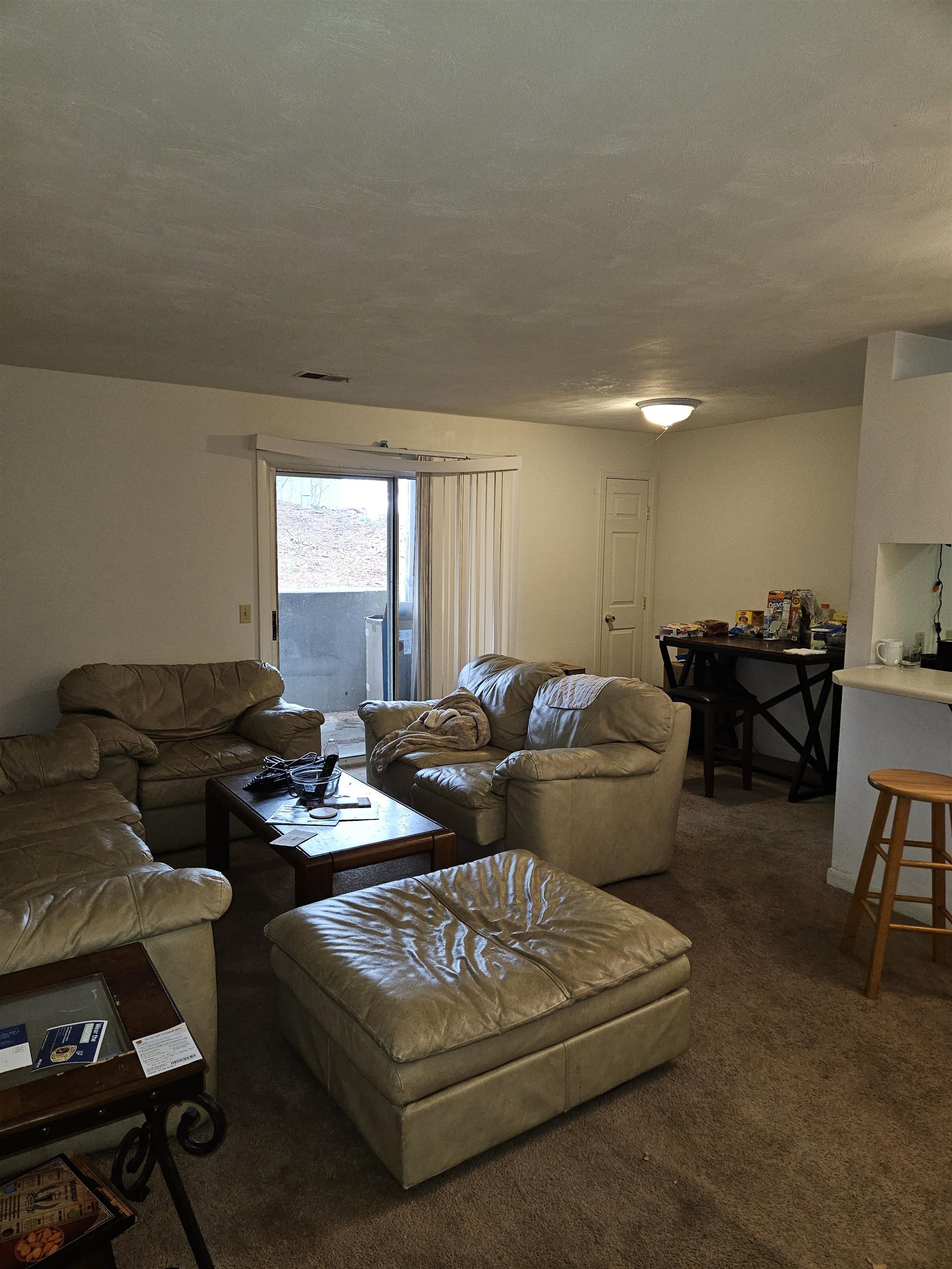 1209 UNIVERSITY Terrace C