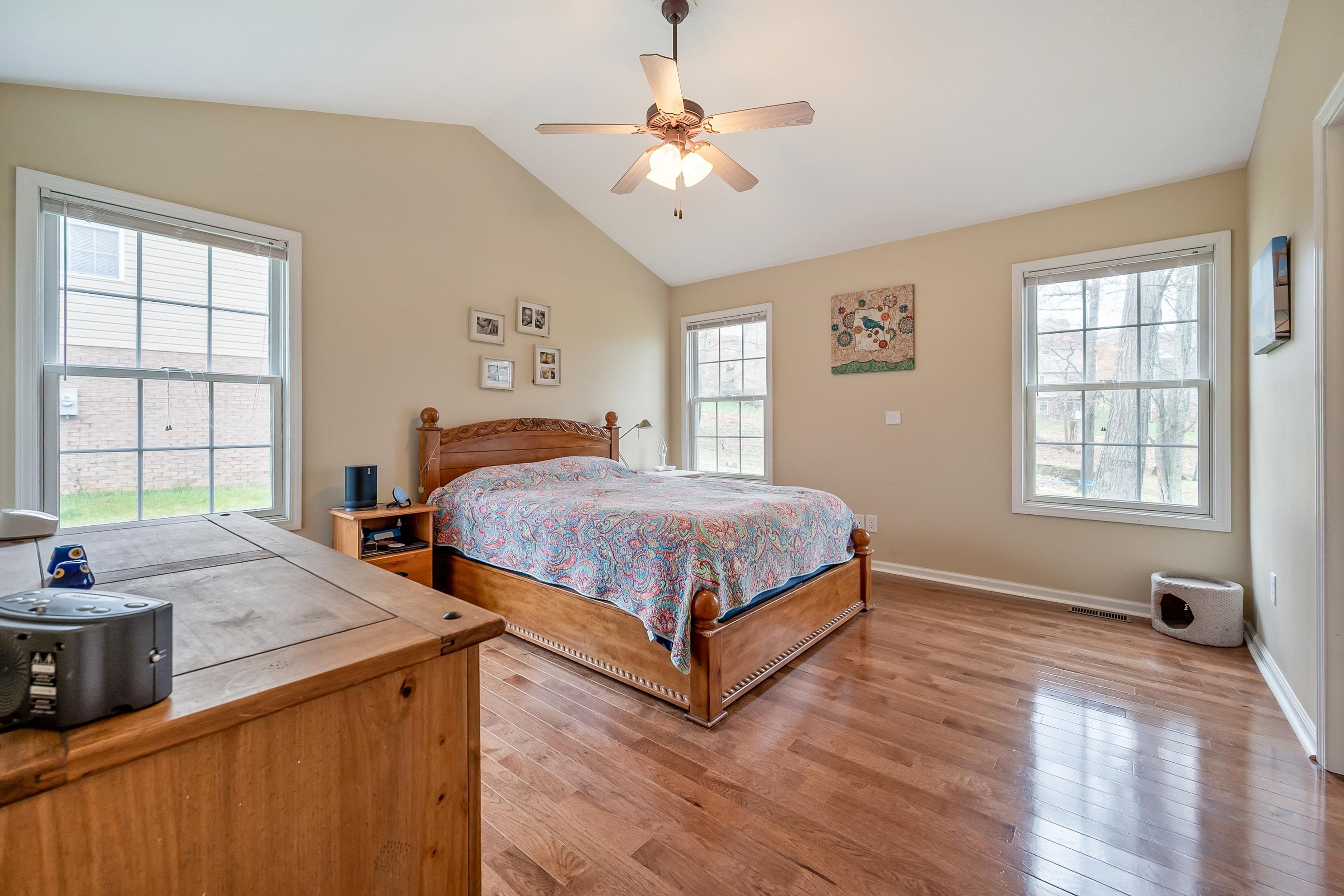 204 HEARTWOOD Crossing