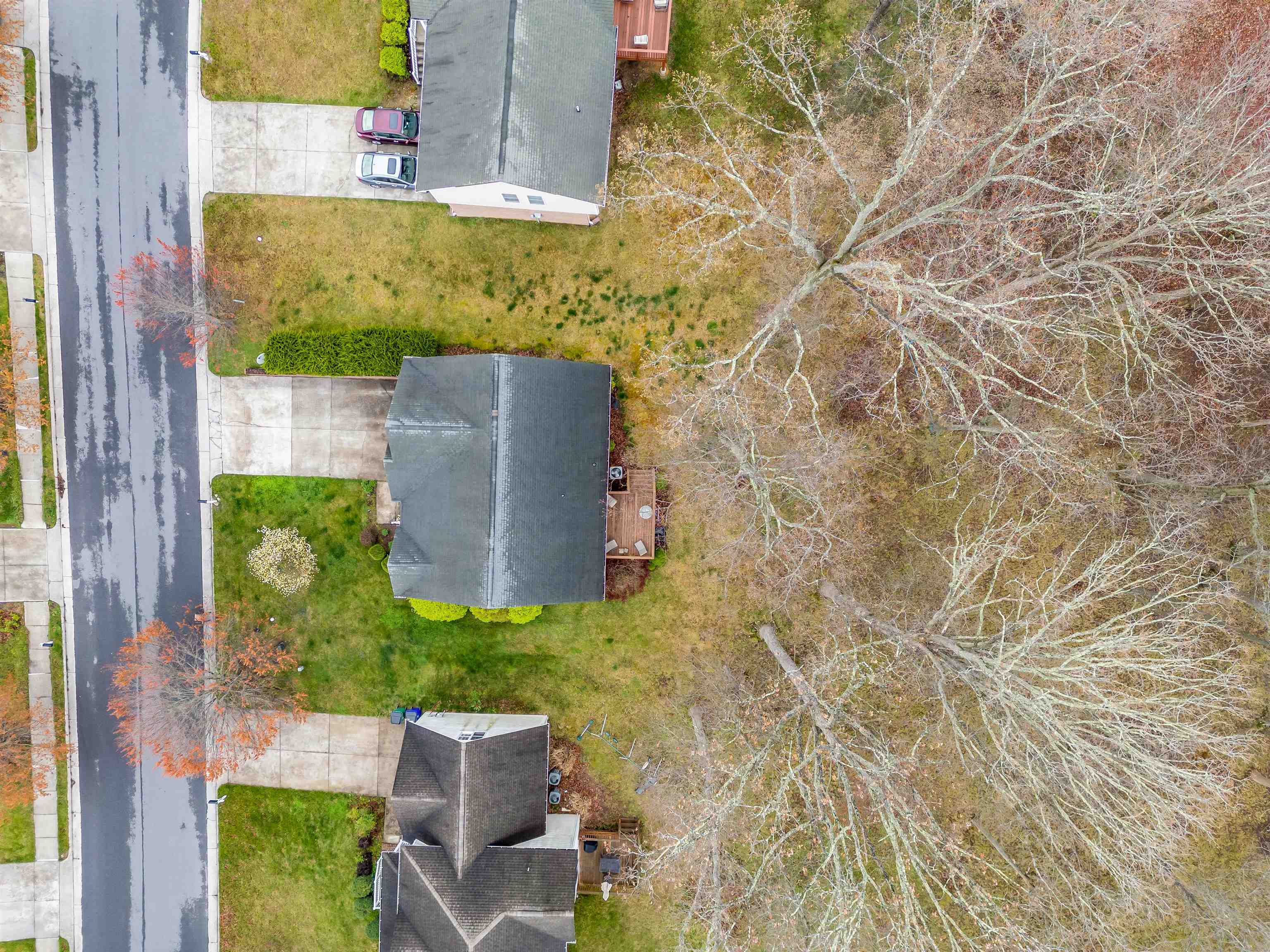 204 HEARTWOOD Crossing