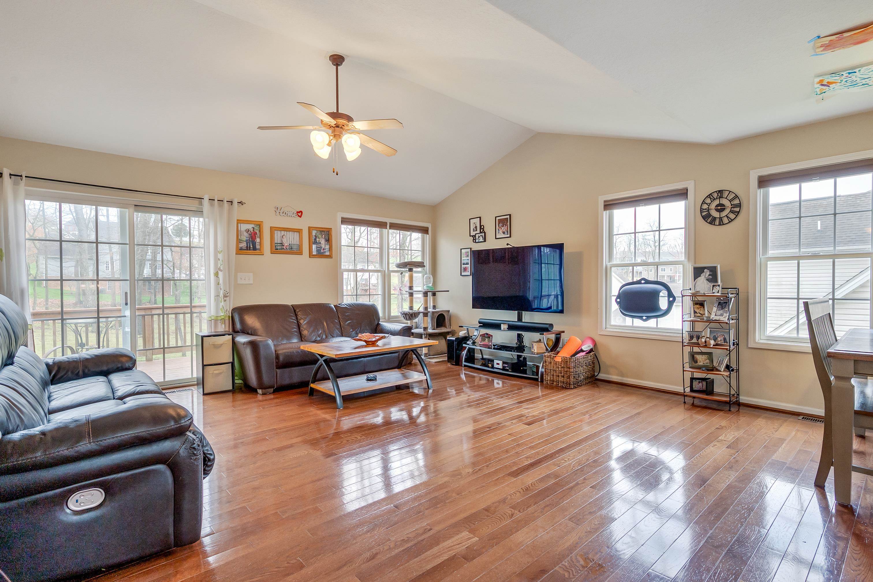 204 HEARTWOOD Crossing