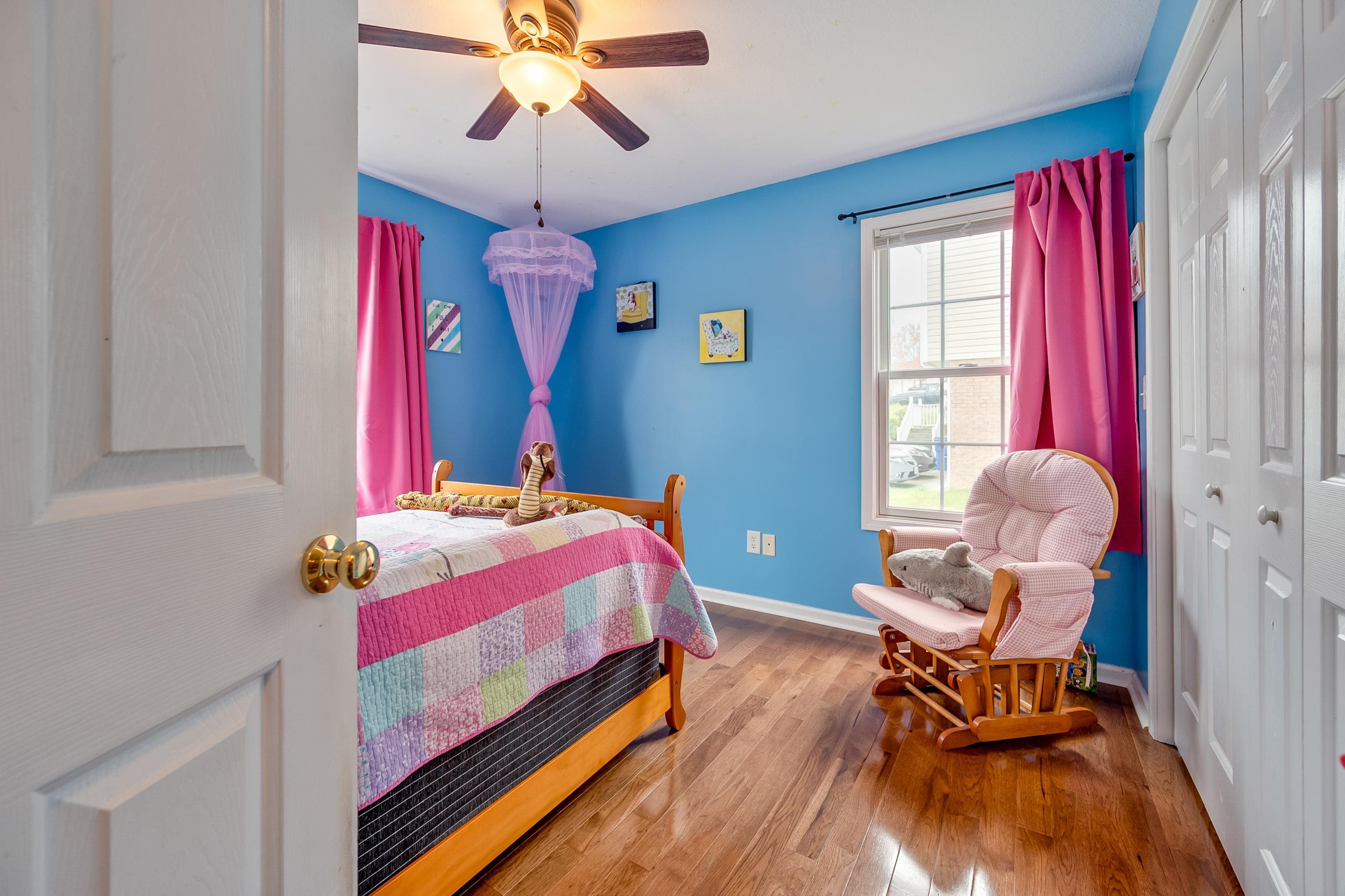 204 HEARTWOOD Crossing