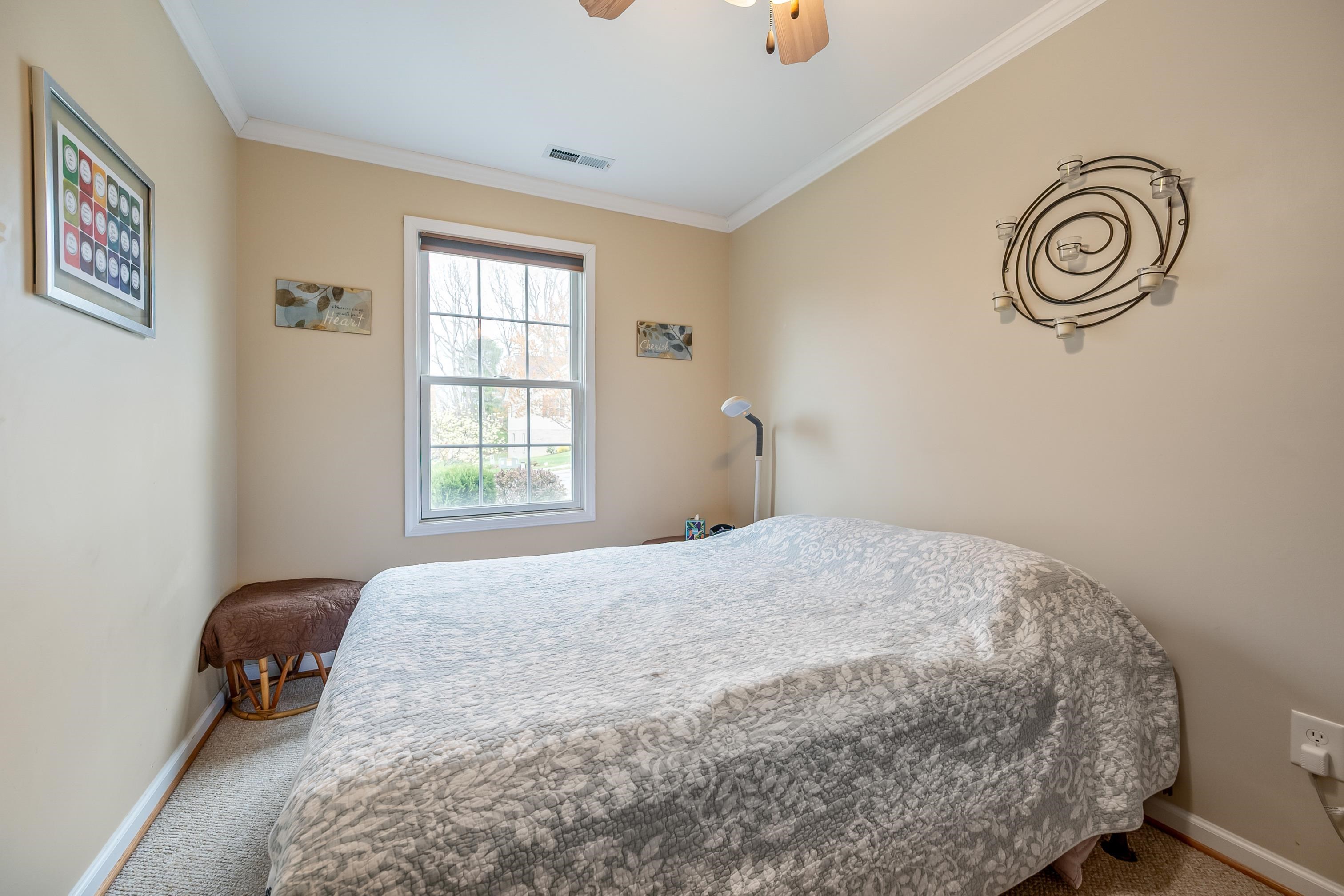 204 HEARTWOOD Crossing