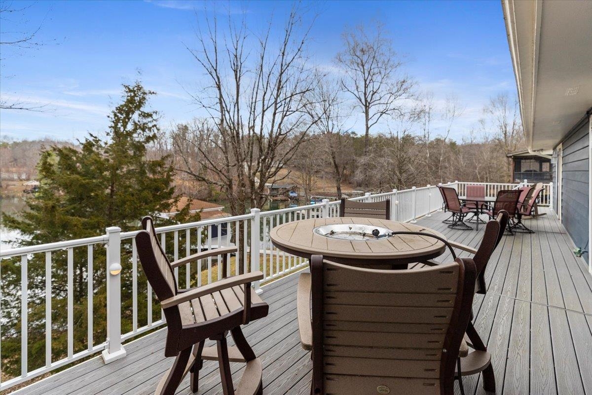 113 Oak Hollow Road