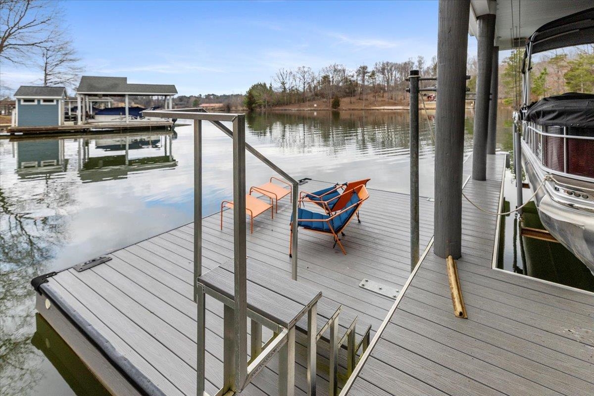 113 Oak Hollow Road