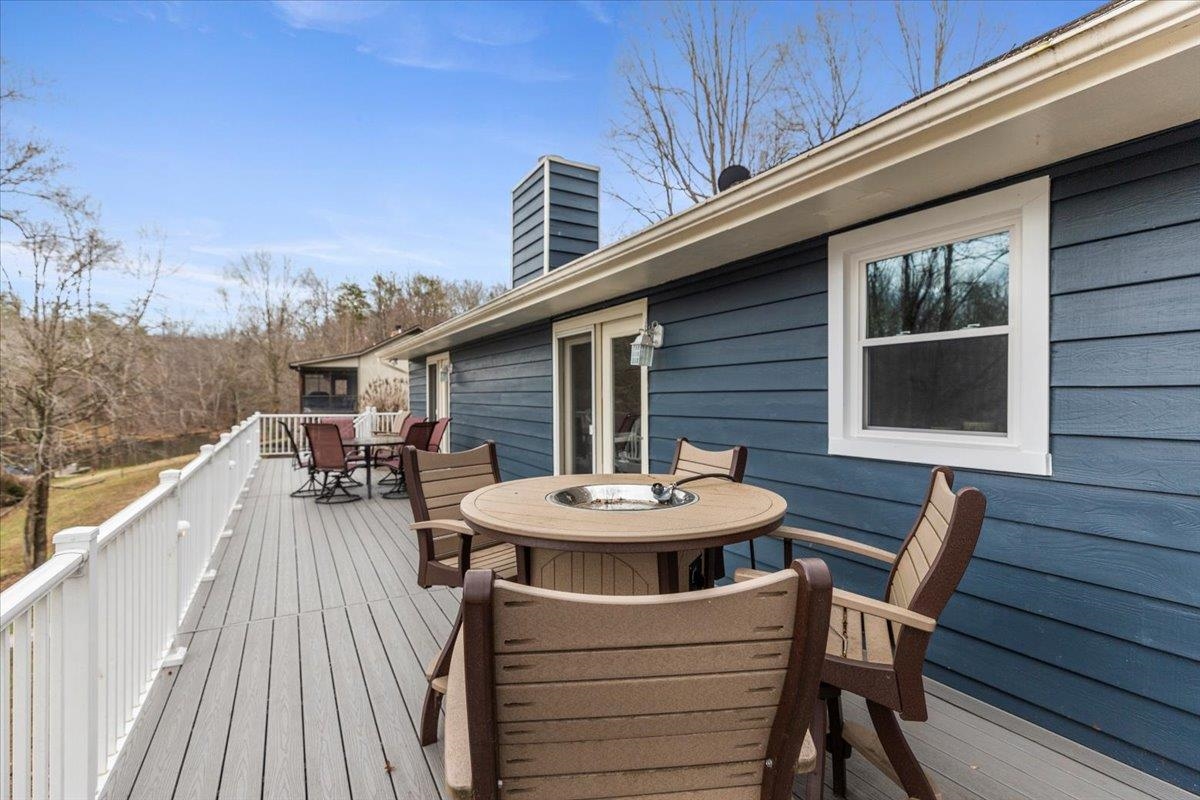 113 Oak Hollow Road