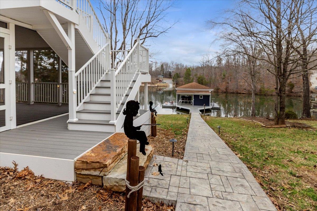 113 Oak Hollow Road