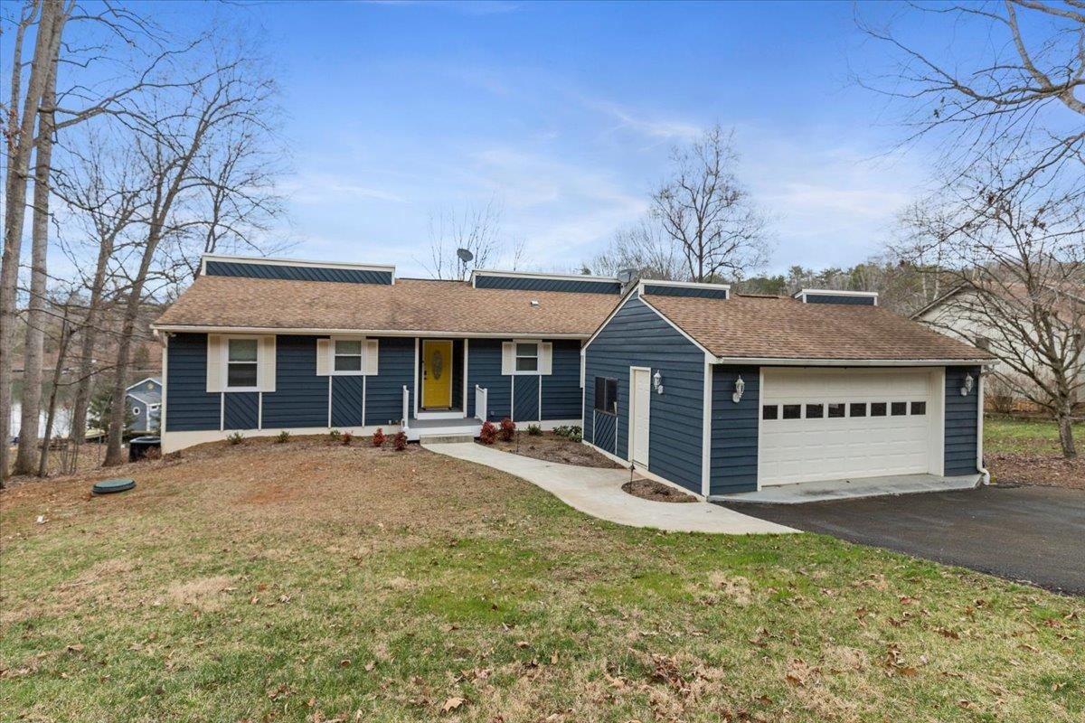 113 Oak Hollow Road